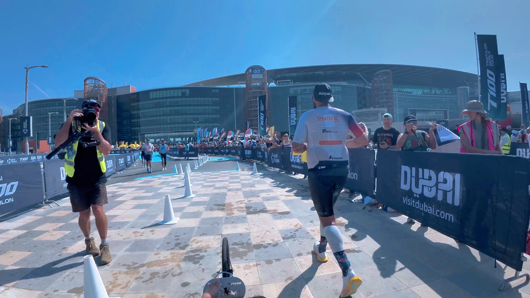 On Sunday at Dubai T100, it wasn’t just me and Rio out there.
It felt like the whole community was racing with us, every cheer, every “Go Rio!”, every smile from another athlete or volunteer kept him lit up from start to finish.
As a dad, there’s no better feeling than seeing your son fully included in a world he loves.
Thank you, Dubai @t100triathlon family, for the way you showed up for Rio. You turned a race into something much bigger. 🐺