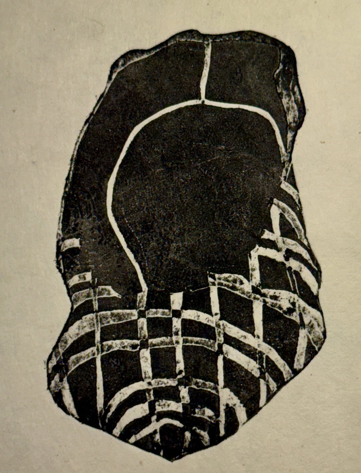 Another Metropolitan Slipper
Tetrapak prints on Somerset paper. Drypoint, printed relief x 2 and 1 intaglio with chine colle. Countless proofs on the floor and more to follow. As ever, onward! #studiosunday #slippers #drypoint #printmaking #chinecollé #allwaysround #akuaink #tetrapakprint #awagamipaper #somersetpaper #teardropsonthedancefloor #metmuseum #drawing