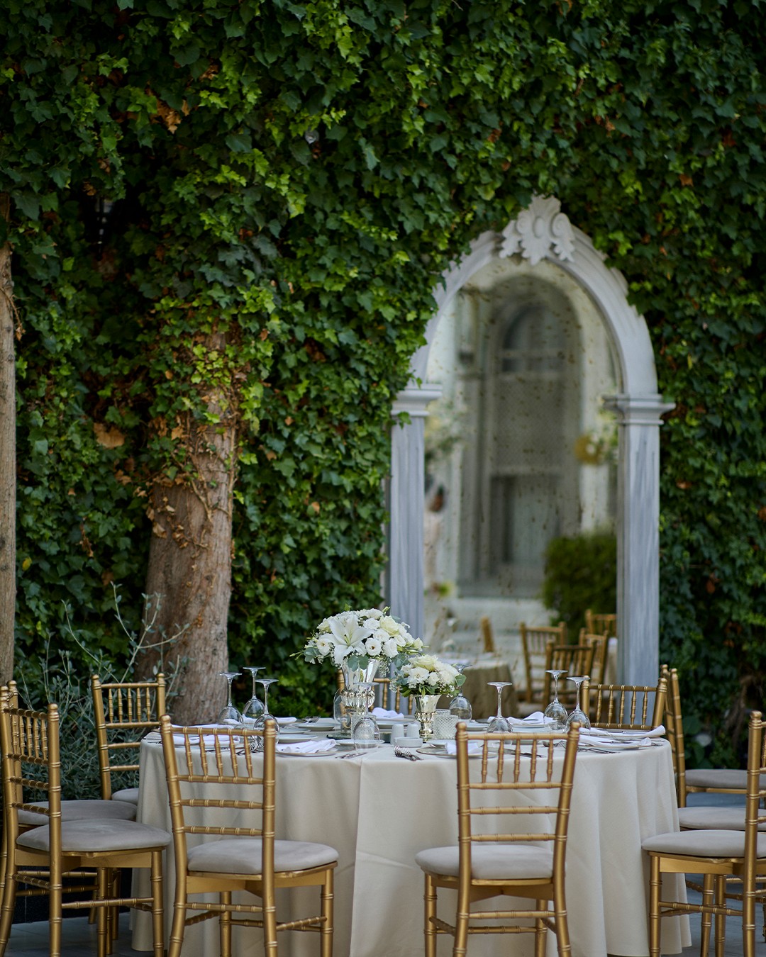 Her düğün, bahçemizde yeniden doğan bir mutluluğa dönüşüyor. ?
Fotoğraflar için @ssvisualmaker ’a teşekkür ederiz.
Every wedding turns into a new story of joy in our garden. ?
Special thanks to @ssvisualmaker for the photos.
#BosphorusPalaceHotel #weddingday #bosphorus #istanbul #celebration #timelessevents #event #wedding #weddinginspiration #boutiquehotel