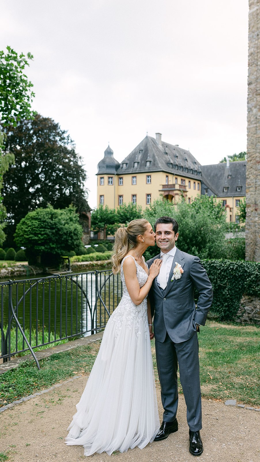 Under the warm August sun, an unforgettable love story unfolded within the walls of a timeless German castle ✨
A celebration where Brazilian beauty met Iranian vibes, blending cultures, colors, and emotions into a wedding that felt both deeply personal and wonderfully grand.
With guests from all over the world, every corner echoed with laughter, joy, and connection — culminating in heartfelt, emotional speeches that left not a single heart untouched.
A day where love knew no borders, and elegance told a story that will be remembered forever 🤍
#hochzeitsplanerfrankfurt #hochzeit2026
Photo: @raquelpires_photography
Planner: @ajaweddings
🪩www.ajaweddings.com
💌info@ajaweddings.com
#schlosshochzeit #verlobt #rheingauhochzeit