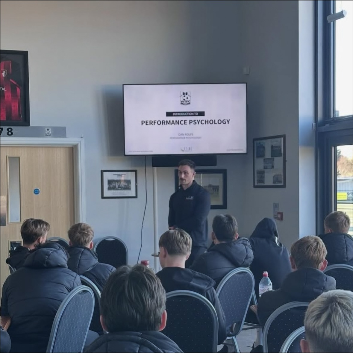 On Friday, I had the privilege of delivering a workshop to the Wimborne Town FC Academy on the Psychology of Football.
We explored the key psychological attributes that underpin effective performance, and I introduced a range of evidence-based strategies to help players manage inevitable challenges such as injury, selection decisions, and confidence dips.
These experiences are a natural part of every footballer’s journey. That’s why it’s so important to normalise them, and crucially, to equip young athletes with practical tools to navigate setbacks with resilience, clarity, and confidence.
A fantastic group with a brilliant mindset. Excited to see how they apply these skills both on and off the pitch. ⚽️🧠
#performancepsychology