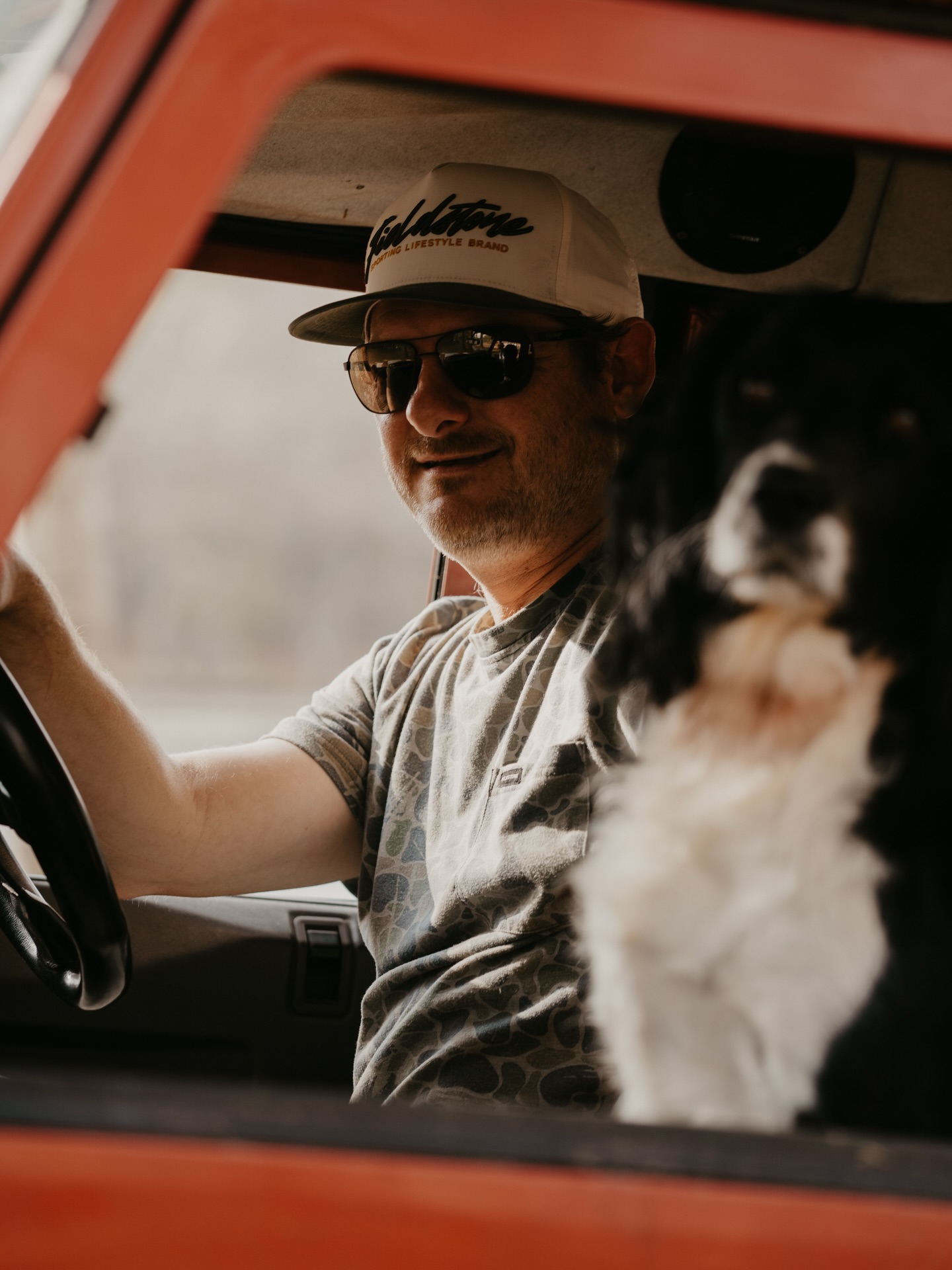 Fieldstone gear and a loyal companion—that’s all I need for a good day. 😎
Get your gear at the link in our bio!⬆️
#TruckDog #MansBestFriend #FieldstoneOutdoors AdventureTime DogsofInstagram TruckLife RoadTripBuddy OutdoorLife FieldGear CoPilot GoldenHour WorkDog FieldstoneStyle HappyDog EveryDayCarry