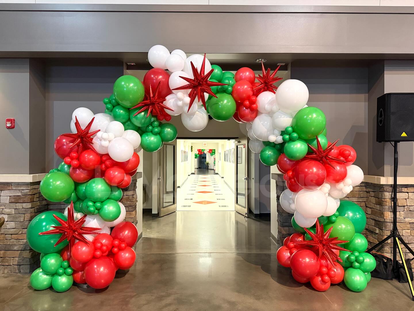 ???
.
.
.
#LaMarvelousWasHere #LaMarvelousBalloons #Nashvilleevents #NashvilleBalloons #NashvilleBalloonArt #NashvillleBusiness #Celebrate #Partyidea #party #balloongarland #balloonbouquet #ballooncolumn #balloonarch #inspiration #event