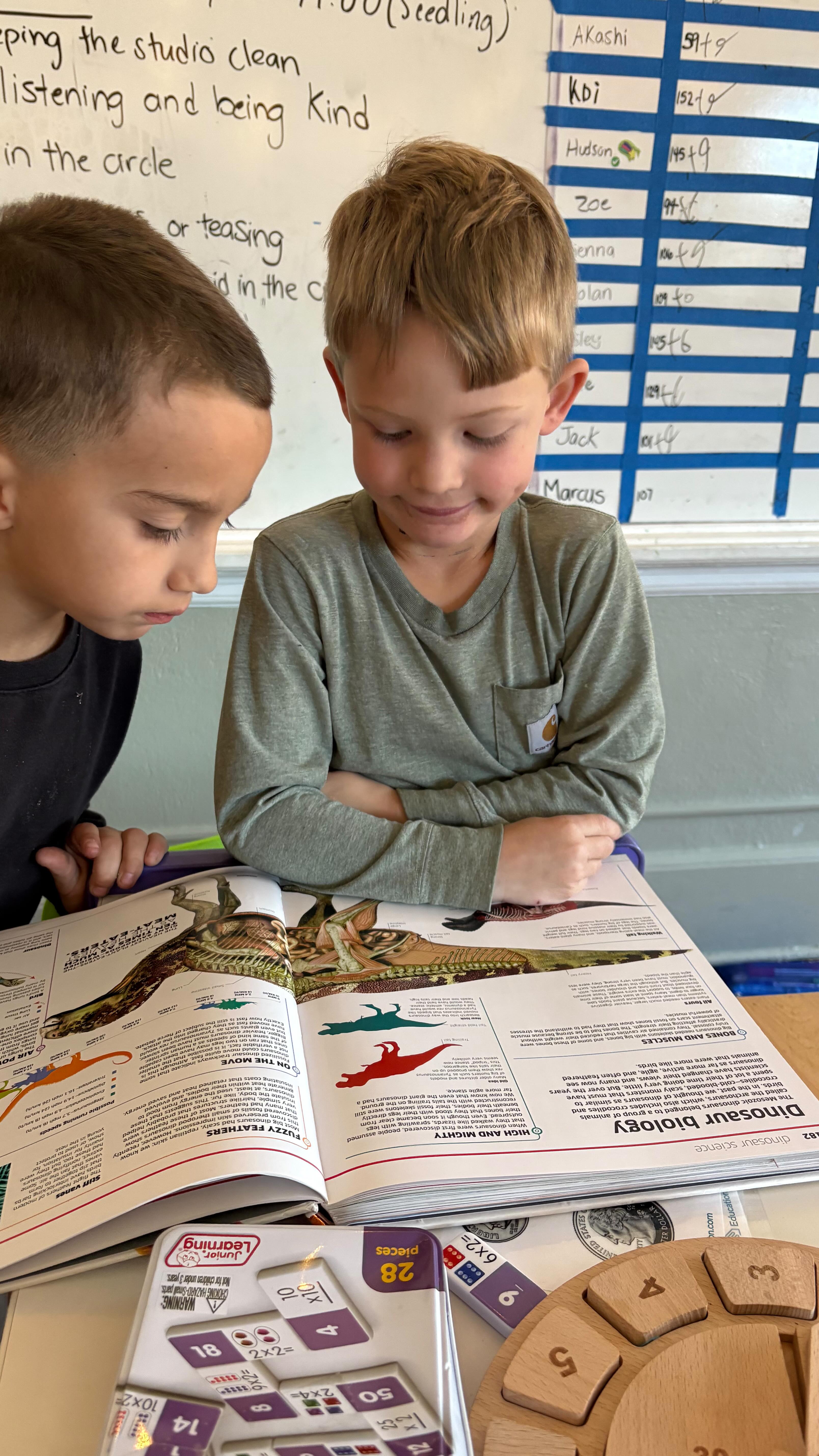 Here, learning isn’t divided by age or grade.
It’s built through community, collaboration, and curiosity.
When learners teach each other, something powerful happens—
✨ confidence grows
✨ leadership blooms
✨ everyone rises together
#actonacademy #nontraditionaleducation #learnerdriven #handsonlearning #community #upperperk #upv #greenlane #natureschool #herosjourney