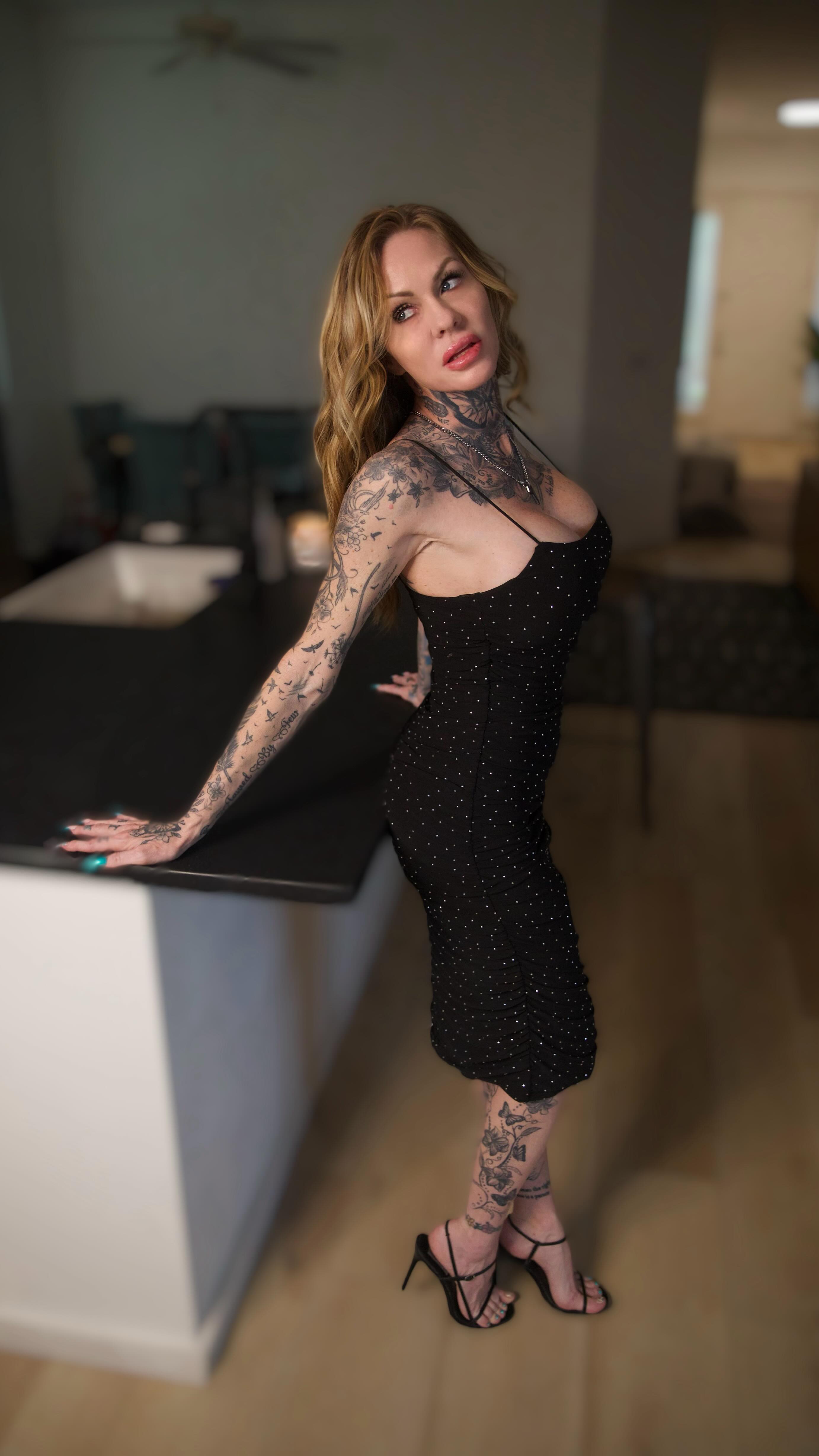 Today I’m manifesting nothing but good luck, pure fortune, and the kind of happiness that sticks.
What I speak, I attract. What I believe, I become.
Here’s to blessings flowing in, doors opening, and everything finally aligning in my favor. ✨
If you’re reading this, claim it too. Your season is changing. 🌟
#manifesting #happiness #fyp