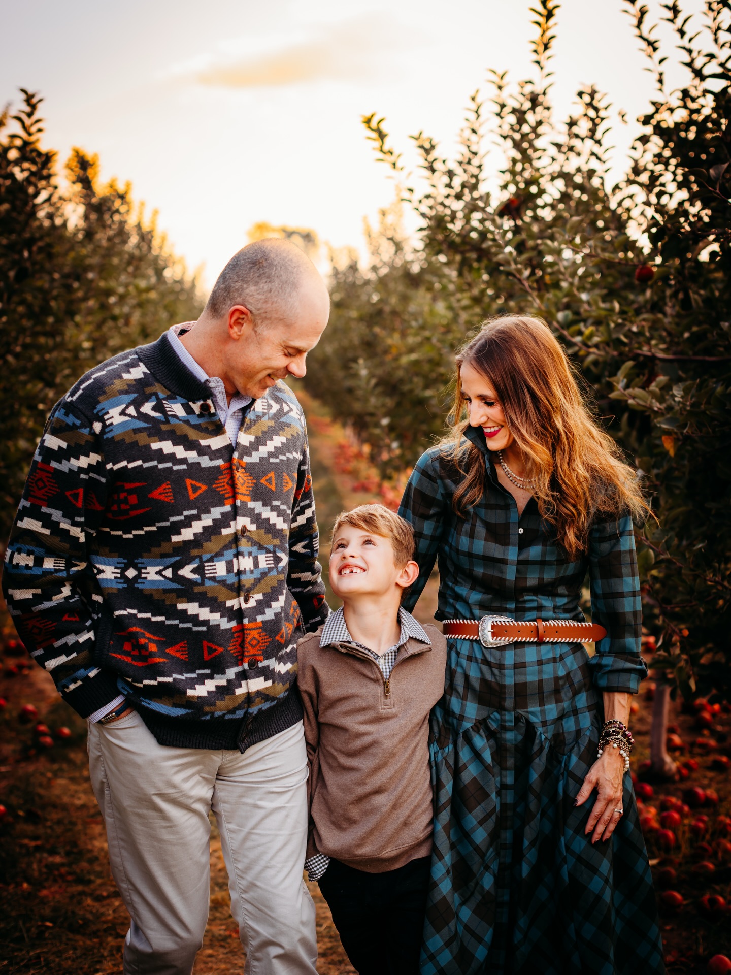 Grateful for these guys, who put on sweaters in 80-degree weather just so I could conduct a mini photo shoot solely for this dress. May your turkey taste great and your loved ones’ smiles be as believable as the boys’ are here!
Happy Thanksgiving!