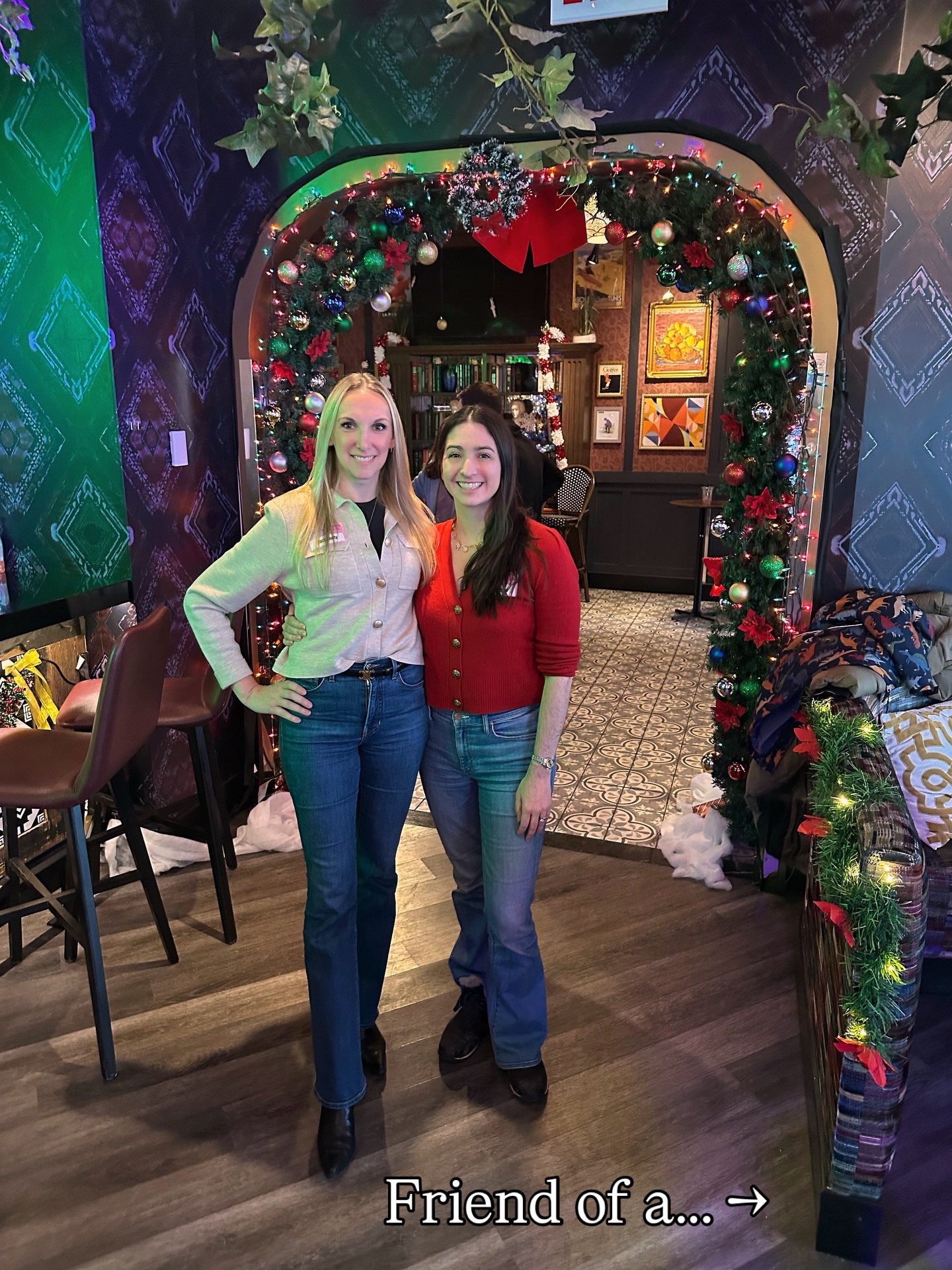 Friend of a what!!? 👀 Our first ever *dad* and kid event this past weekend - mini golf for 20 dads & kids at Puttery!! It was so fun meeting all the kiddos and putting some faces to names!
Why a dad event?? Well, our main reason for doing this is because a bunch of moms asked us to (so their partners could make friends too) - and our second, not-so-secret reason was to give a bunch of moms the morning off 😉
We asked the dads, and they want an event without the kiddos next time! Maybe a brewery??
Thanks for coming!!! More to come as always 💗Erin & Lucie