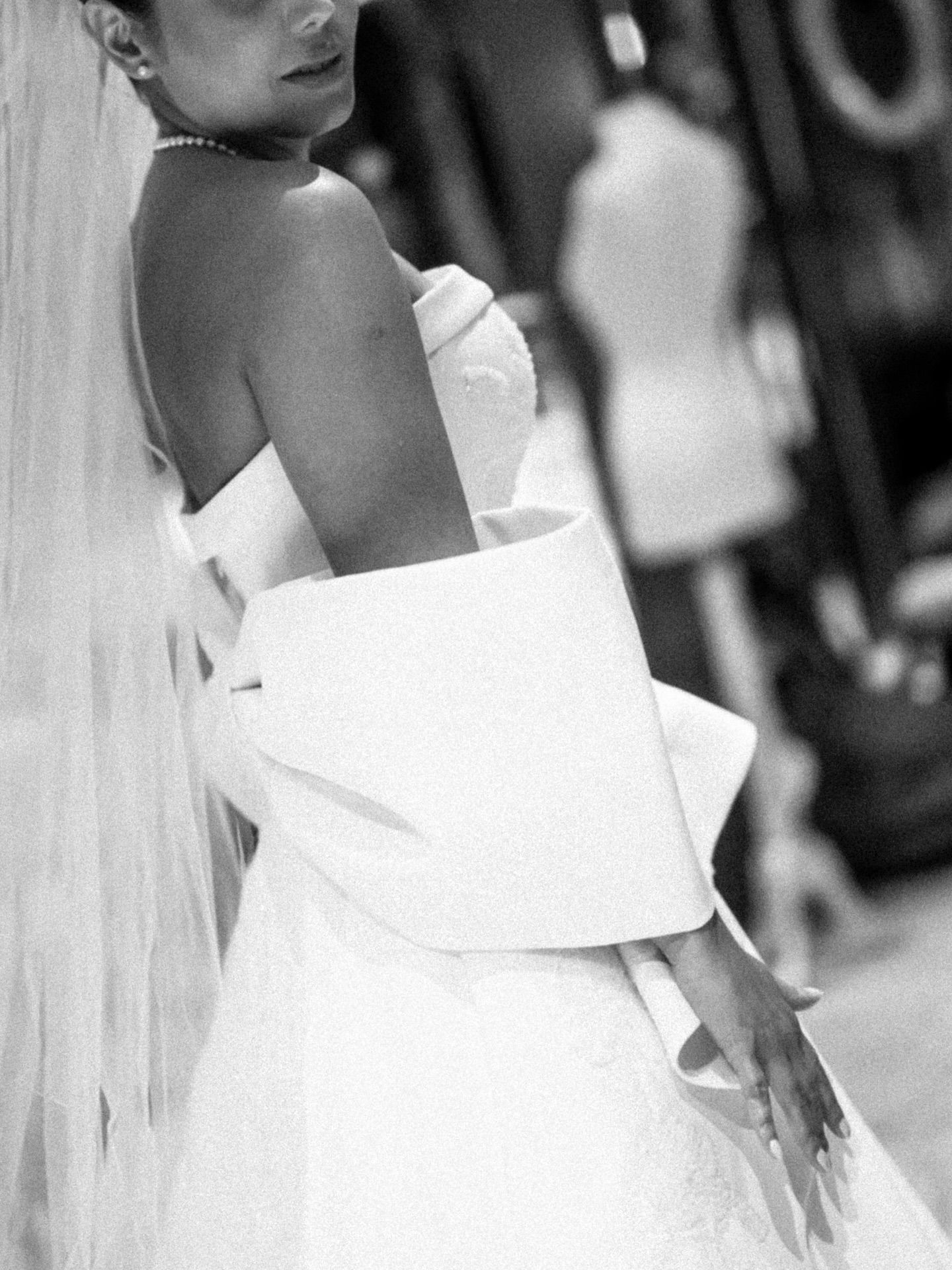 Há registros que vão além da foto e evidenciam o afeto presente nos detalhes ✨ @dracamposaline
? @victoralvarengafoto