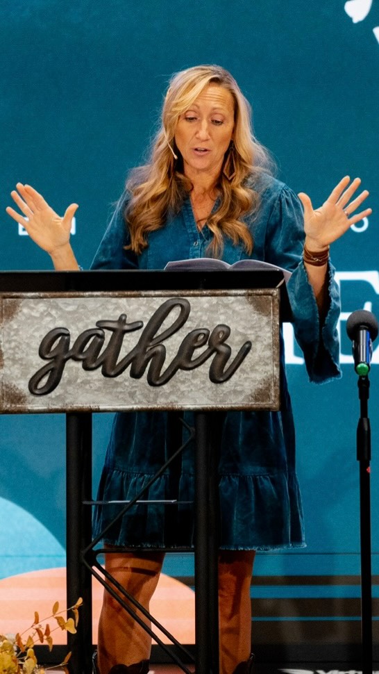 If you need a speaker for 2026 it would be my joy to come to your event. I get to speak to women about fear/ anxiety, prayer, motherhood, identity, and countless other topics. For me, nothing beats a gathering of women celebrating God. Every event I’ve ever done, whether it’s a women’s retreat or old-fashioned classic Christmas dinner, God has never ceased to amaze me. A room full of women inviting Jesus is my kinda party.
I’d love to chat with you about your next event, contact me through the email link in my profile or check out my website. I’m currently planning for 2026.♥️
#author #speaker #shespeakstruth #womenintheword #steadfastthroughpsalms #book #jesus #always #christianblogger #davidccookpublishing #davidccook
