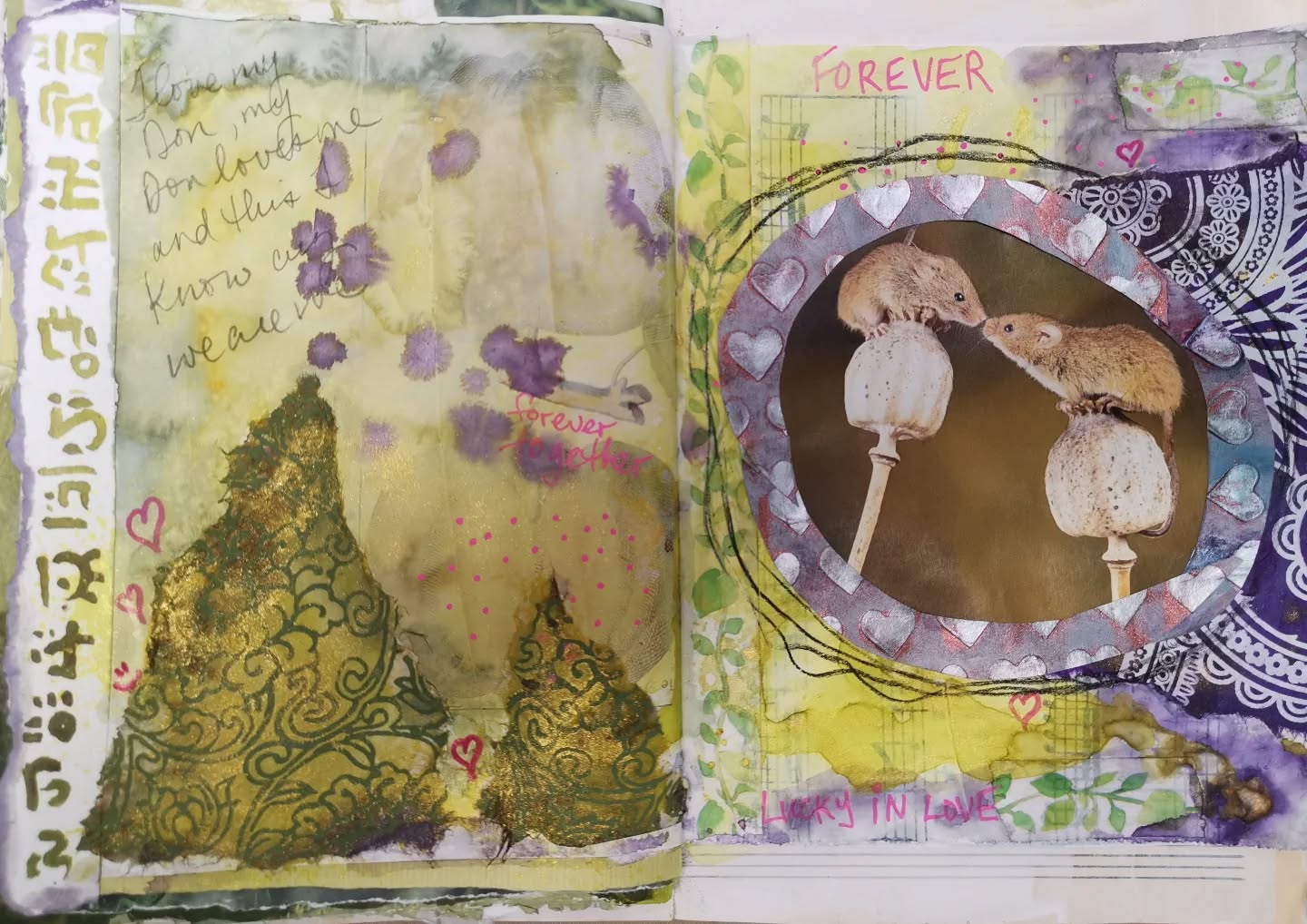 Day 12 I'm Lucky in Love for today's prompt "four leaf clover"
#CareDecember @everythingartuk