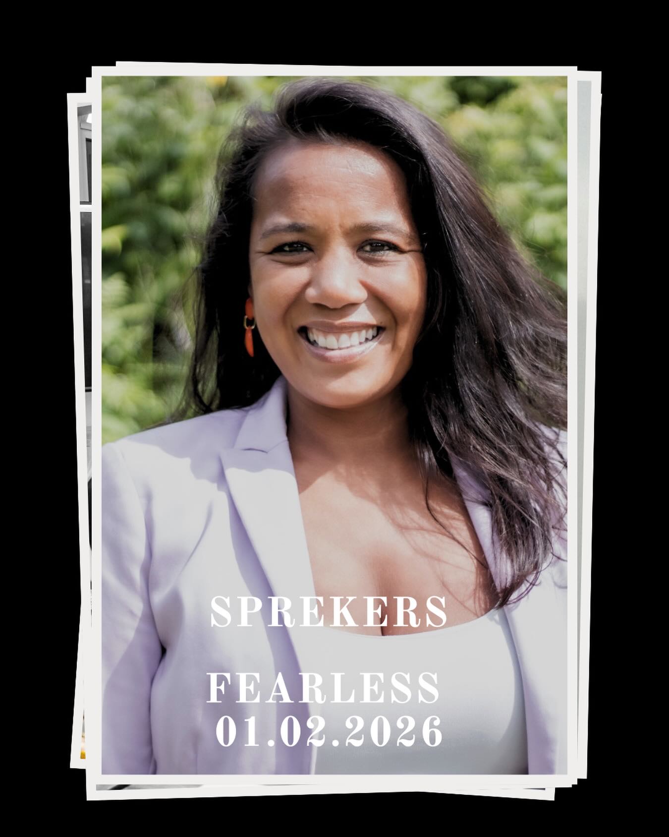 ✨ Siti op het congres ✨
Siti werkt niet vanuit vaste regels of standaardstrategieën, maar vanuit gevoel.
In haar werk – en in haar leven – laat zij zich leiden door intuïtie en past dit bewust toe in keuzes en beslissingen die écht kloppen.
Tijdens het congres deelt Siti hoe werken vanuit gevoel juist zorgt voor helderheid, vertrouwen en richting. Geen ruis, geen moeten — maar kiezen wat goed voelt en daar vol voor gaan.
Haar verhaal is eerlijk, puur en raakt.
Een talk die je uitnodigt om dichter bij jezelf te blijven, ook in je ondernemerschap.
? Dit is er eentje om te ervaren.
#congres #intuïtiefondernemen #werkenvanuitgevoel #keuzesmaken #sprekers authentiek