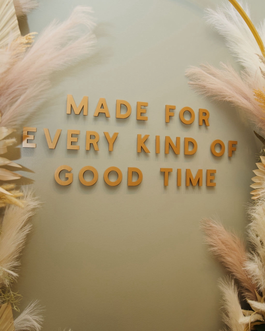 Raise your hand if you’ve taken a pic here ??✨