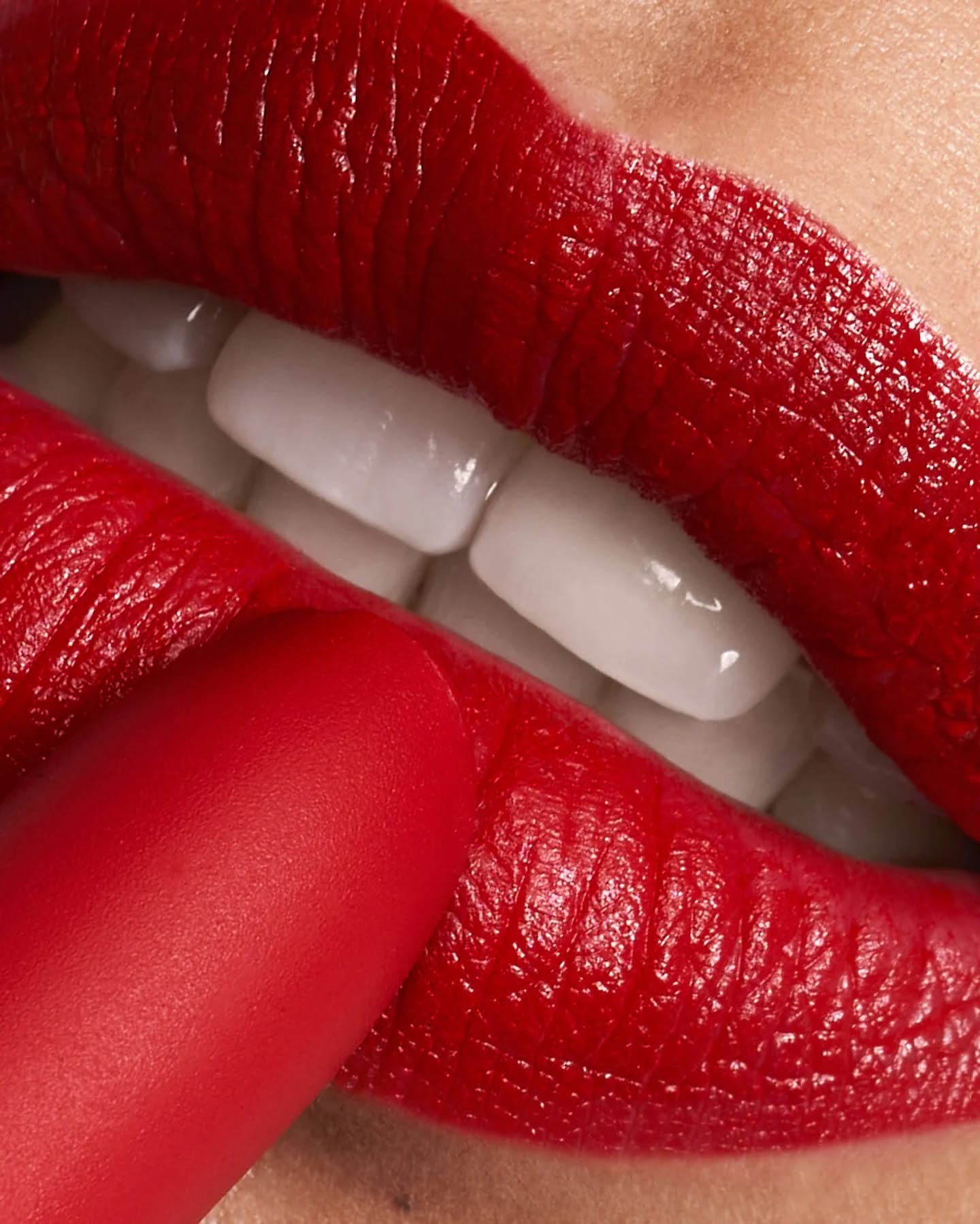 CLOSE UP ✨
Photographe : @elisabron_photographe
Modèle : @imane_hrimiche
Makeup & hair : @jade_r__makeup
Using @sephorafrance
___________________________
#maquilleuselyon #shootinglyon #muahlyon #mualyon #makeuplyon photographelyon modelelyon