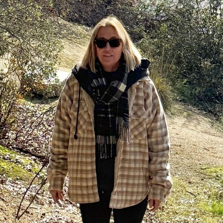 About me:
Iâm a single mom to a 28-year-old son, career changer at 50 and became a travel agent, someone who believes life keeps opening new doors if we stay curious. Women in business networking group founder. I love long hikes, pickleball games, and anything outdoors.
⨠Why Use a Travel Agent Instead of AI? âď¸
Sure, AI can plan your grocery list⌠but planning your vacation? Thatâs where a real human shines.
Hereâs why my clients still choose me:
đ Experience over algorithms
AI knows data. I know destinations, hotels, cruise ships, and all the little details that make a trip actually amazing.
đ You donât pay me
Iâm paid by the travel companiesânot you. You get personalized planning and insider tips at no extra cost.
đ Real connections
When I donât know something, I text colleagues whoâve been there, stayed there, sailed there. AI canât do that.
Travel smarter. Travel easier. Travel with a human.
Learn more: kiliantravelandlifestyle.com
#womenthattravel #luxurytraveladvisor #cruisetravelagent #positiveaging #careerchanger #getoutandtravel #travelblogger #travelinspired #emptynesters #emptynesterslife