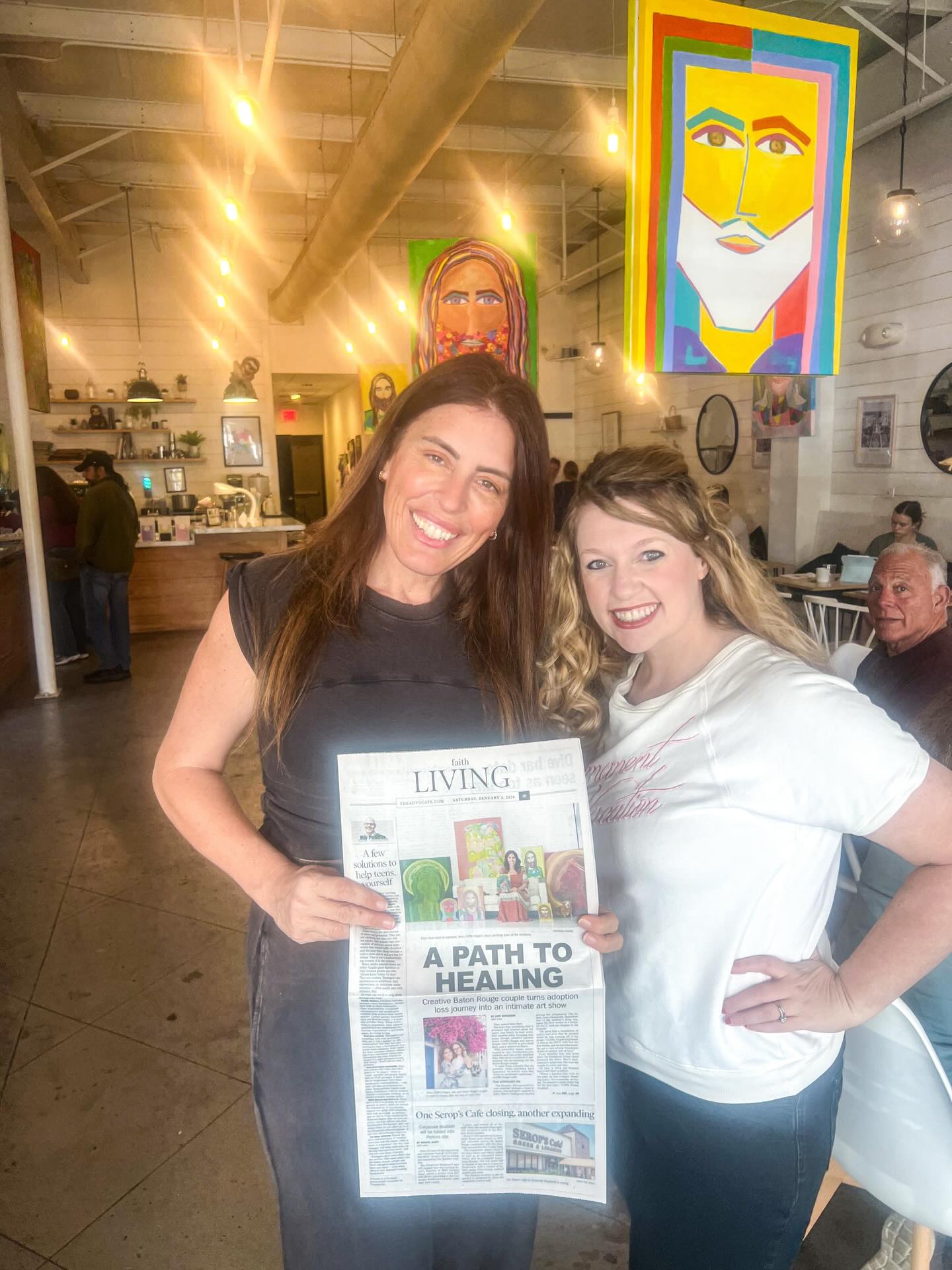 The Advocate did an amazing job telling Jency and Aaron Hogan’s story of adoption, loss, and grief. She turned her grief into art as she attempted to paint her child’s face, but instead painted Jesus. Which turned into MANY Jesuses! Come and see them displayed through Jan 17th! Article in our bio!
@theadvocatebr @jencyghogan @eyewanderphoto