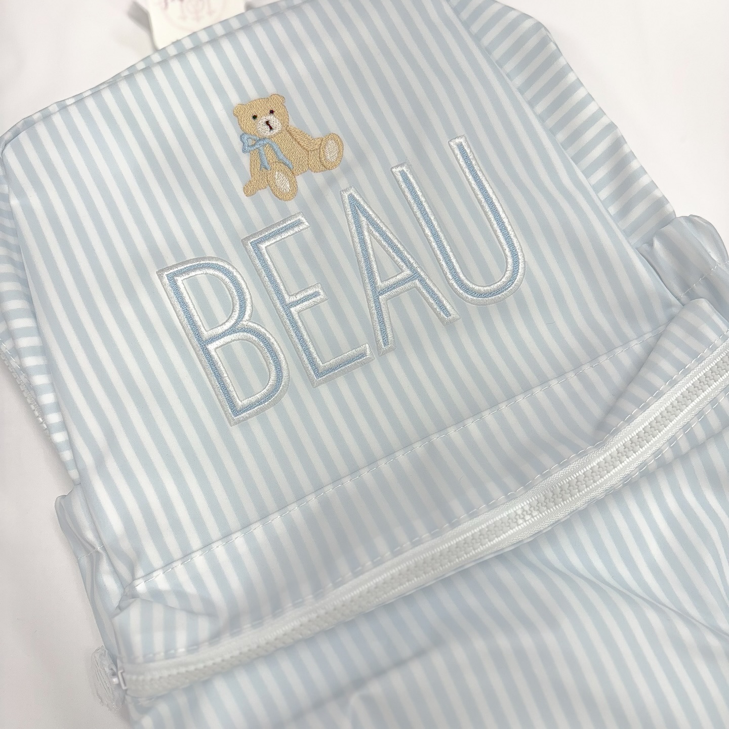 Posting sooo many beautiful orders I haven’t gotten to share yet!! Look at this TRVL perfection!!