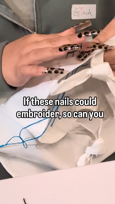 If these nails can embroider, so can you!
Loved meeting Gina from @thecurvyclass and her gorgeous long nails! She said it was surprisingly easy—even with the obvious challenge 😉
No experience. No excuses. Now’s your time to try something new.