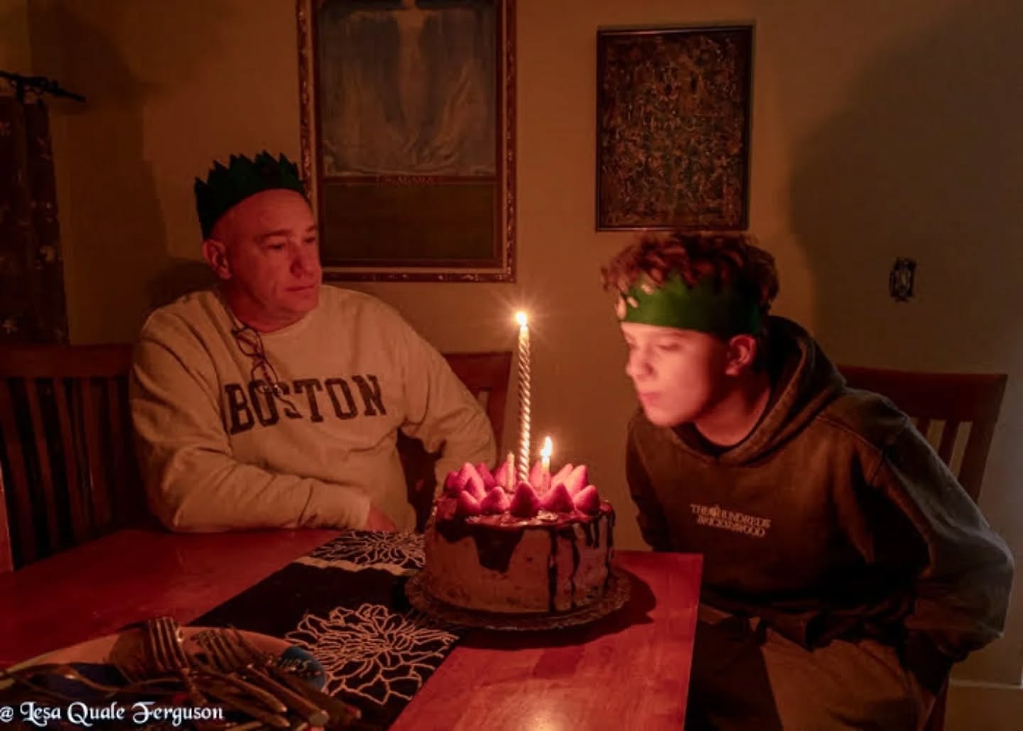 Celebrating Dave's retirement and Enzo's 14th birthday with dinner at Southern Junction and Strawberry Chocolate cake at the house. Dave got a watch and Enz some hard cold cash. Each of us told them our favorite stories from times gone by. Super nice evening.
Who could have baked that good looking cake?
@samhawky @daveferguson76 @gagalini42 @mamadana95