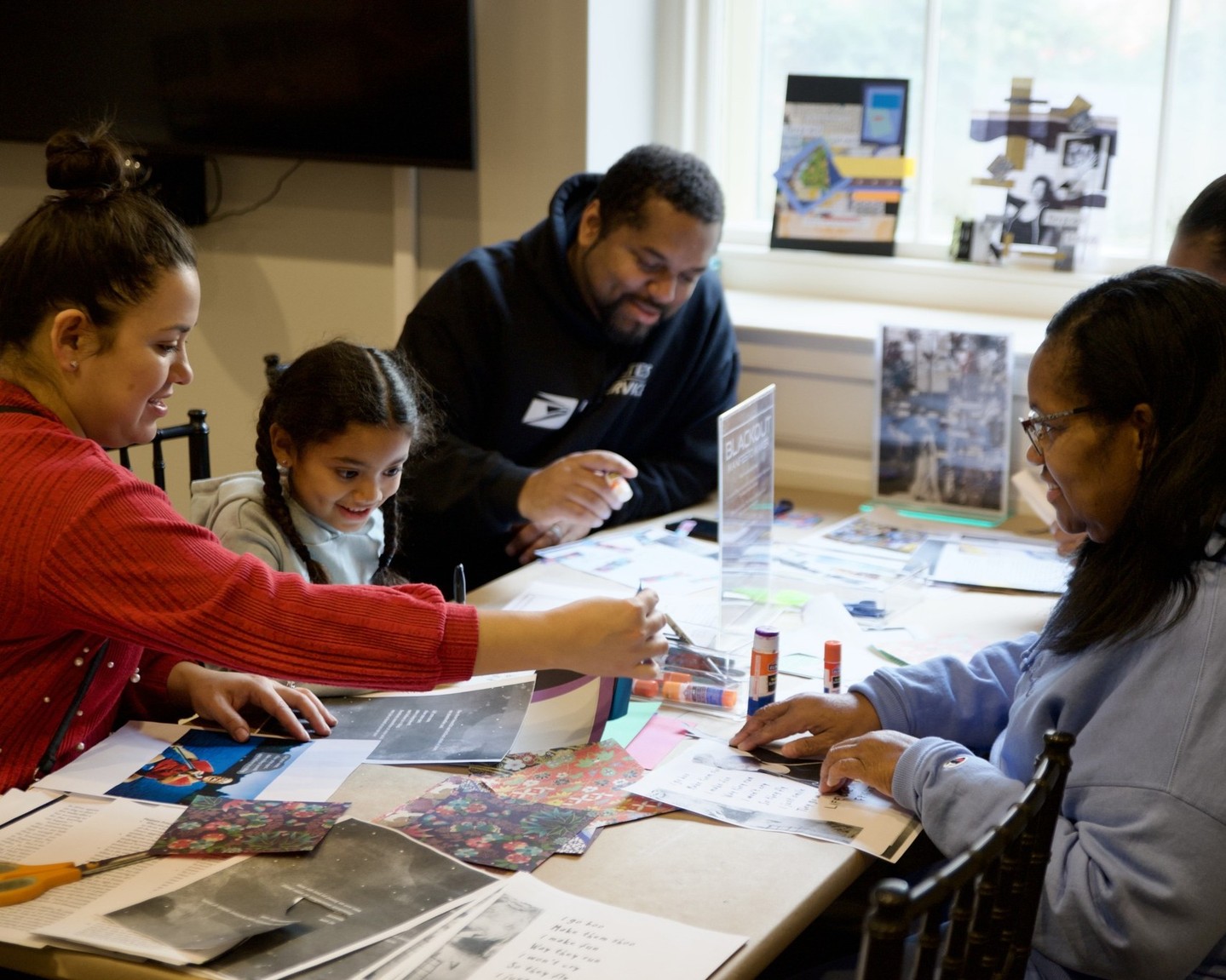 This upcoming MLK Weekend, take time to reflect, learn, and connect through art.
On Saturday, January 17 and Sunday, January 18, enjoy free admission at the @risdmuseum as the museum honors Dr. Martin Luther King, Jr.’s vision of freedom, equity, and collective imagination.
Explore galleries, create art, and engage with exhibitions that invite us to consider what freedom means today and how creativity can help move us forward together.