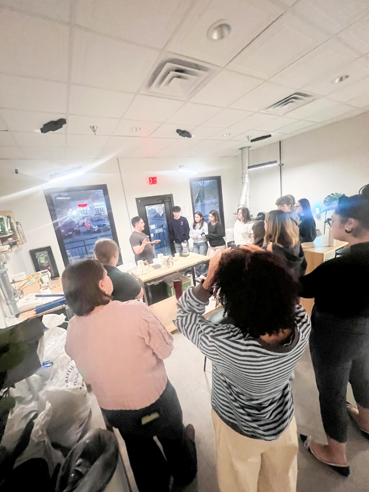 Love when we’re all able to get together! Thank you everyone for your patience with us closing early last Sunday so we could have a coffee refresher staff meeting! One of our values is “be on the same page”, so it was crucial for us to start the semester unified in coffee knowledge and customer service so that we can serve you the best we possibly can! Btw, WELCOME BACK STUDENTS 🤗📚🧑🏫💻🎒