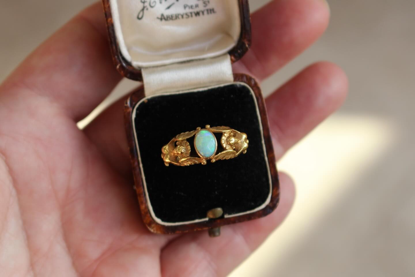 Coming to the @decorativefair next week. This fabulous Art Nouveau opal ring with beautiful detailing to the shoulder of the winged goddess Nike.
The goddess Nike represents victory. She is symbolised by her wings, representing speed and triumph, and a wreath in her hair, embodying success in art, music, war, and athletics.
Just added to our website
DM for details
#artnouveaustyle #newarrivals #antiquejewellery #ringoftheday #opaljewelry