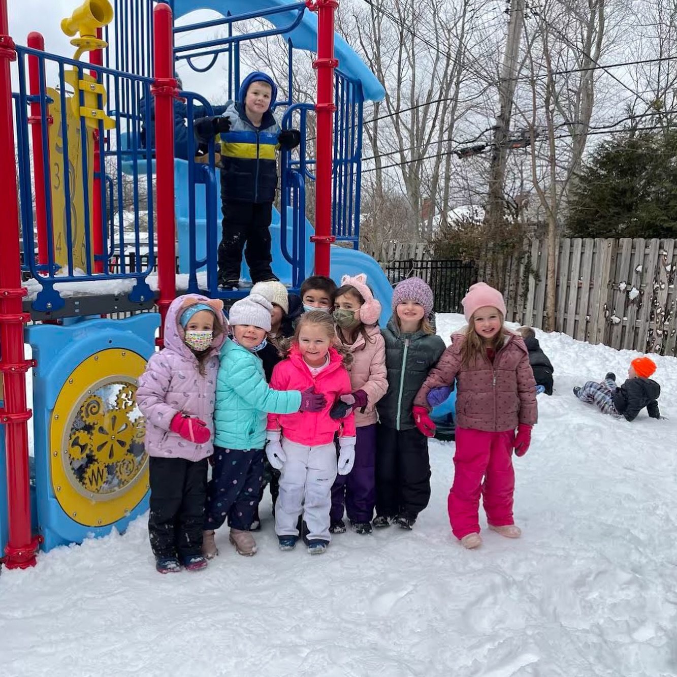 Happy Snow Day, Gesu!❄️
Throwing it back to some snowy memories from 2022 & 2023. Stay warm and safe today, Bulldogs! #TBT