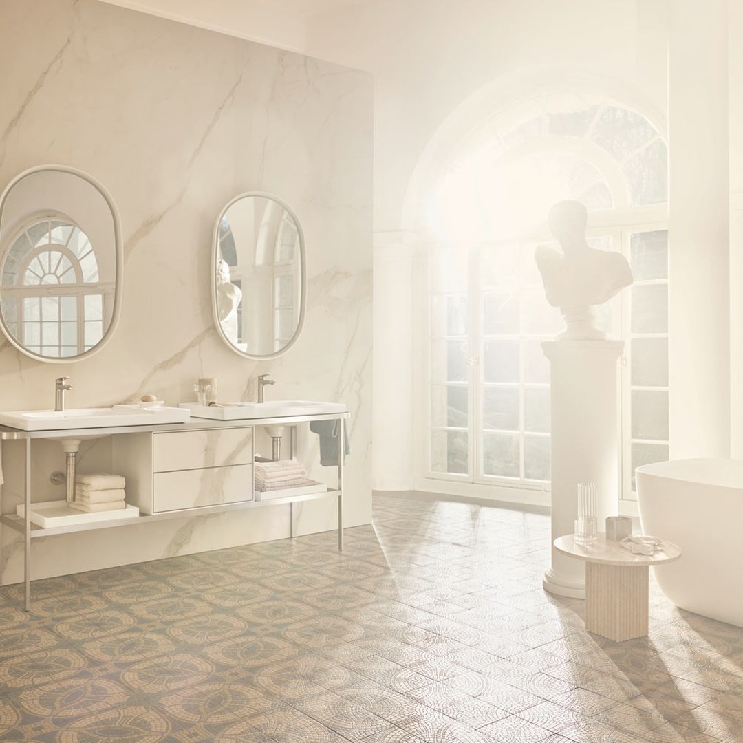 Perfect proportions and precise contours – Duravit's Aurena complete #bathroom series owes its elegance to the golden ratio. This #design principle is considered a formula for #aesthetic harmony and it plays a crucial role in #Aurena. Thanks to the large assortment of colors, sizes and finishes, #Duravit's Aurena series is perfect for any luxury bathroom.