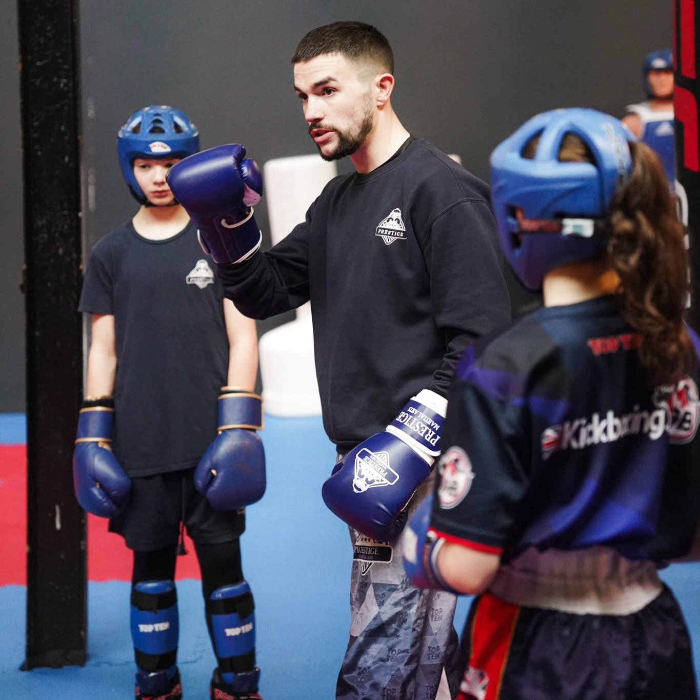 Our mission is to pass on over a decade of success and experiences to those that follow in our footsteps. 🫡
Will you be at the next event? ☝🏼
📸 @seishivisuals
#kickboxing #wako #martialarts #fighter #nottingham