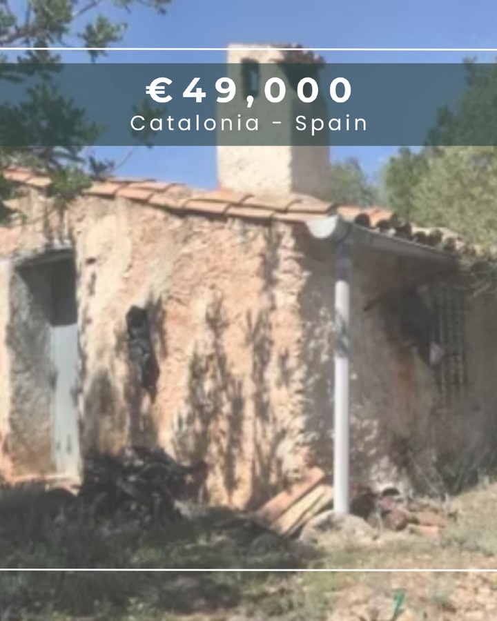 With the addition of a Solar system this country gem could be totally off grid
📍Rasquera, Catalonia
💰€49,000
🛌2 Beds
🛁1 Bath
🌱34000 m2 land
🏡108 m2
🔌Not connected
💦 Cistern
For more info give us an email at info@offgridonlyspain.com and quote REF P363🖤
#offgridspain #offgridhomespain #forsalespain #ruralhomespain #offgridlivingspain #expatspain #countryhomespain #selfsufficentspain #selfreliantinspain #liveoffgridspain #offgridliving #buyhousespain #spain #liveinspain #movetospain #igersspain #spainiswonderful #cheapspanishhomes #buyspain
