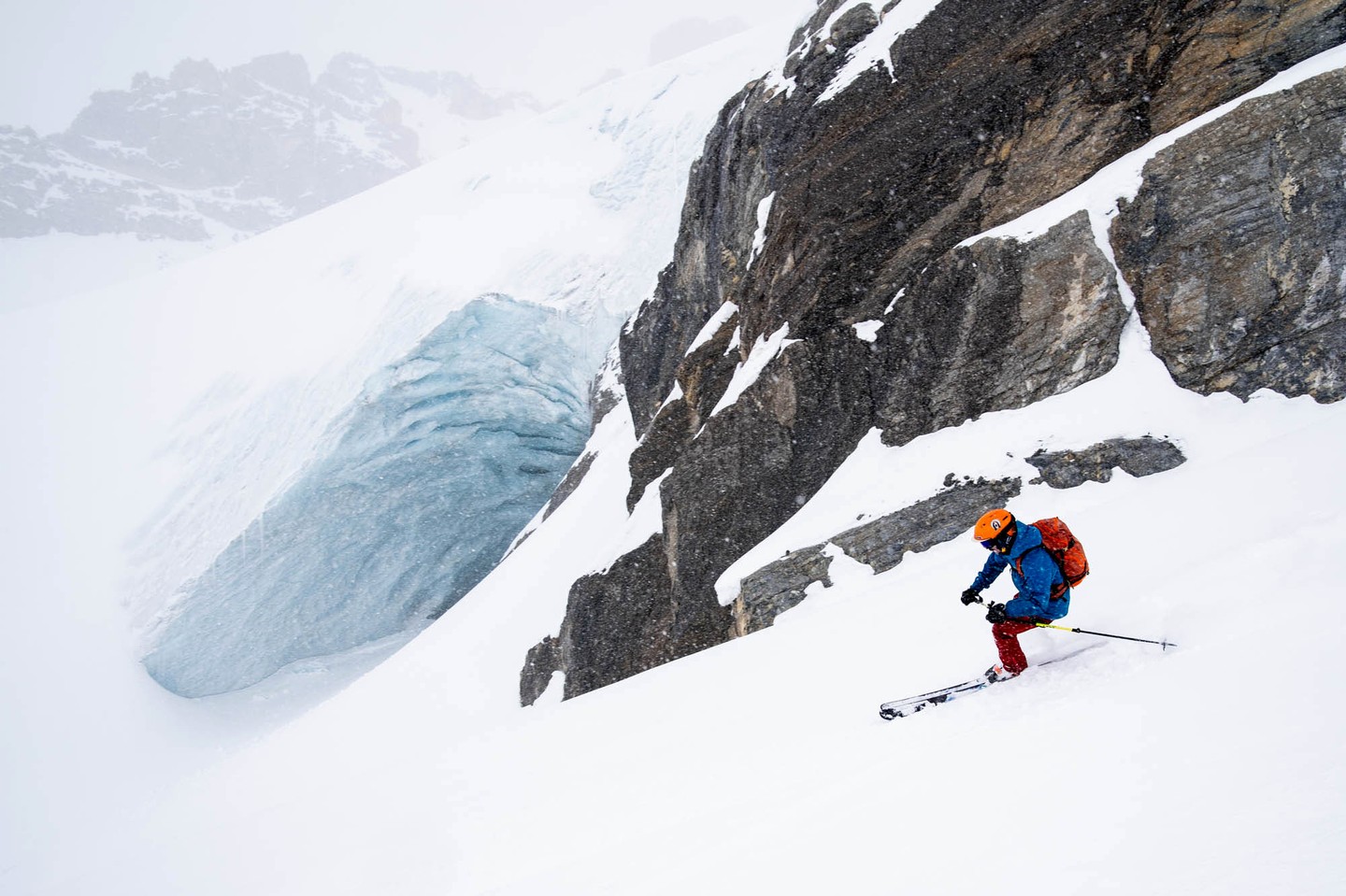 It's hard to beat a stormy descent adjacent to an ice cave on the Wildcat Glacier while staying at the amazing @mistayalodge. The staff who work for @thebackcountry attended their annual Manager's meeting this past week and were treated to Mistaya's relaxed atmosphere, amazing hospitality, food, sauna, and incredible terrain--an experience not to miss. I worked for the Backcountry years back and jumped at the opportunity to join the crew on this phenomenal adventure.
#canada #backcountryskiing #skiing #ski #earnyourturns #glacierskiing #stormday #powder #springskiing #adventure #snow #glacier #yourshotphotographer @mistayalodge @thebackcountry @sonyalpha