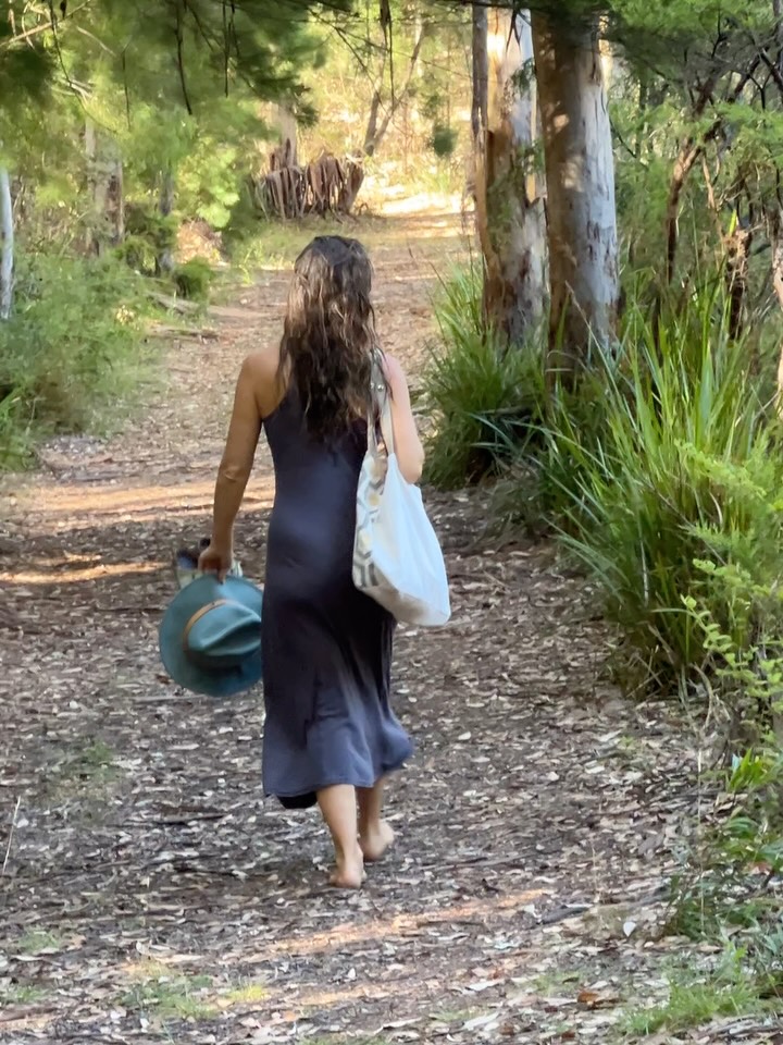 Fresh back from a roadtrip through the southern forests, and sooo glad for the getaway. I really wanted to slip in a trip before school went back and this was just the ticket. We got in some camping, picked blueberries, swam in pristine lakes, rowed out on the dam until we realised our dingy was taking in water and hot-footed it back to shore.😅 Wound our way through wetlands and forest trails, visited some cherieshed friends @alma.limondin (why did I not take pics?!), played with watercolours and Backgammon and let the peace and splendour of the Karris and rolling hills fill us up.
Hope you’re all feeling rejuvenated for February too. Can’t wait to dive into the paints again… many new works are soon to make their metamorphosis from the ethers to the canvas.
♡
⠀⠀⠀⠀⠀⠀⠀⠀⠀⠀⠀⠀
⠀⠀⠀⠀⠀⠀⠀⠀⠀⠀⠀⠀
⠀⠀⠀⠀⠀⠀⠀⠀⠀⠀⠀⠀
⠀⠀⠀⠀⠀⠀⠀⠀⠀⠀⠀⠀
⠀⠀⠀⠀⠀⠀⠀⠀⠀
#doitfortheprocess #createeveryday #creativelife #lifeofanartist #Australianartist