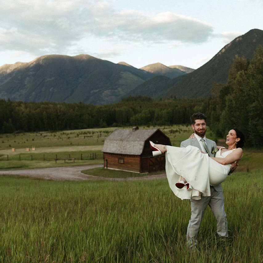 One of our absolute favorite weddings from last year ?
We loved everything about this day — the people, the energy, the details, and most of all the big smiles that never quit. From start to finish, it was filled with joy, laughter, and those moments you wish you could bottle up and relive forever.
If you’re searching for a wedding weekend full of big smiles, heartfelt moments, and endless memories, we have select dates available for 2026 & 2027 and would love to help bring your vision to life at GVR ✨
Venue | @gvr_montana
Planning and Design | @flawlesseventsbychels
Photographer | @dinaremiphotography
Florist | @agilegoatflowerfarm
Invitations and Paper Goods | @lichenandpines.letterpress
Cake and Dessert | @mt_wildflour
Tent and Rentals | @barndooreventrentals
Table Settings | @thetoprentalcollection
HMUA | @shayna.beauty21
Seating Chart | @thevalleygirls.rentals