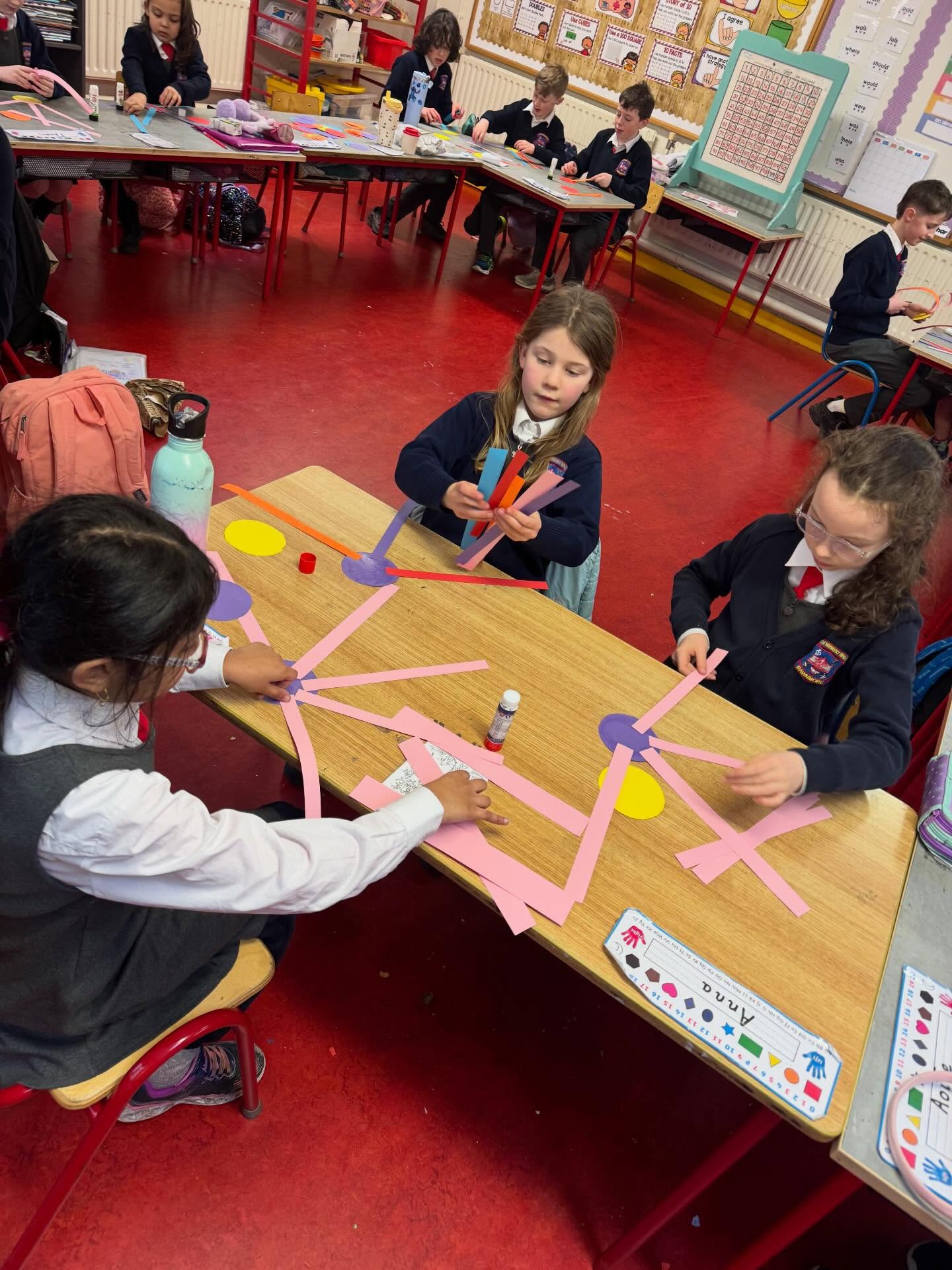 Our buddy classes completing artwork as part of Creative February. All classes worked together to form a collaborative art display in our halla, keep your eyes peeled for the final result 👀 🎨