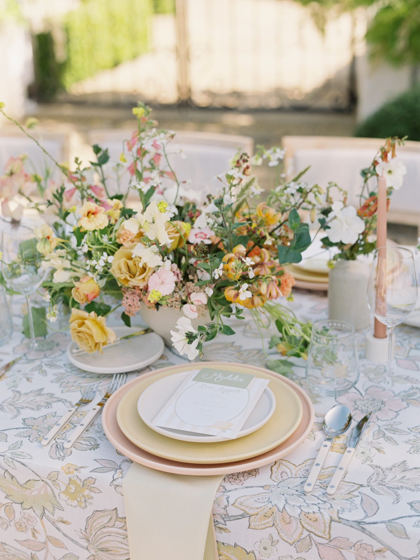 Spring is right around the corner and we can’t help but think back to this stunning day with @carliestatsky and @amourdegitane 🌿
This design was the true embodiment of Spring - soft textures, delicate florals and peachy pastels. #californiaweddingplanner #carmelweddingplanner #springweddings