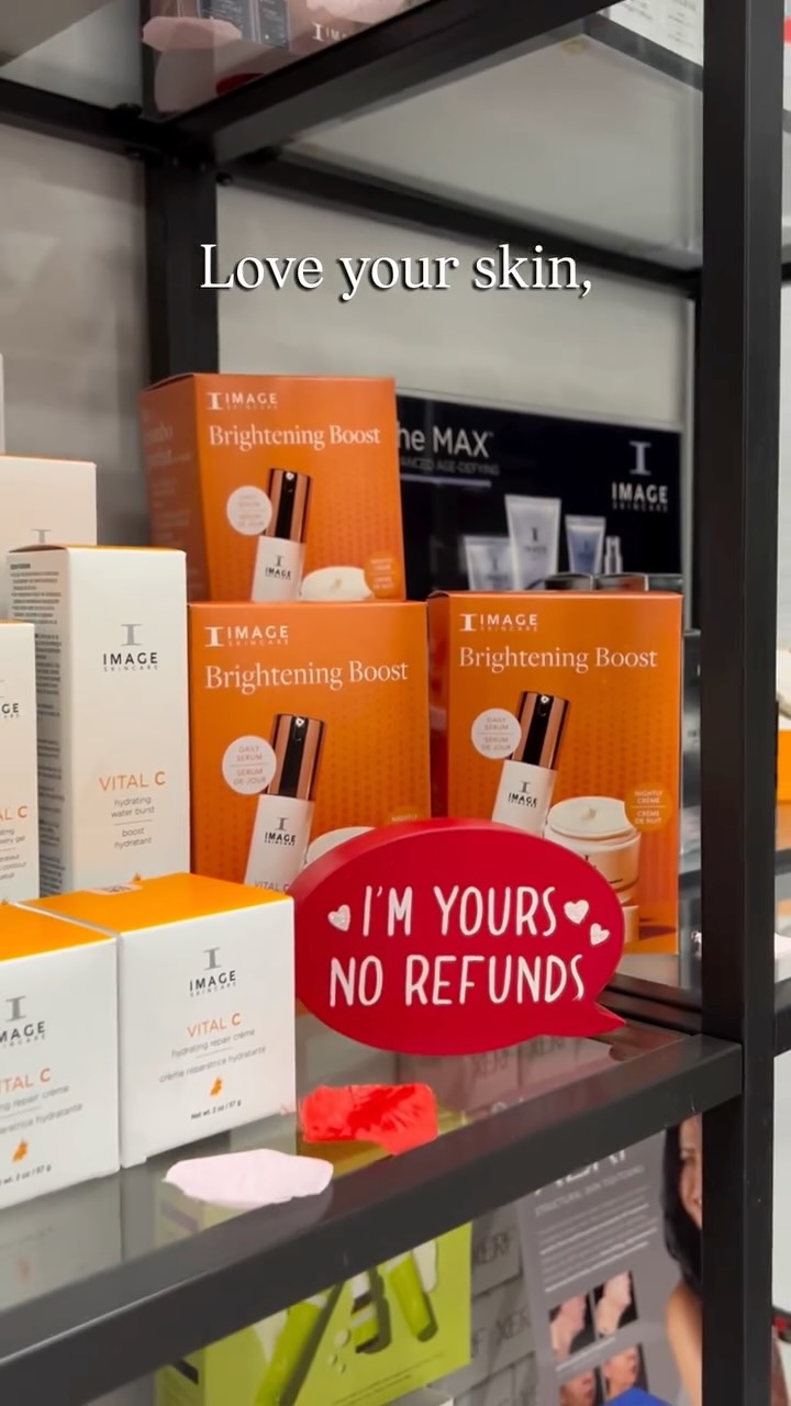 This Valentine’s Day, love your skin first.
Because glowing skin is self-respect, not vanity.
Treat yourself or someone you love to IMAGE Vital C.
Brightening, hydrating, and perfect for tired winter skin that needs a reset.
Soft skin. Healthy glow. Zero guilt.
📍 4141 Yonge St, Unit 304, Toronto, ON M2P 2A6
📞 (416) 481-2888
📩 info@redwoodmedispa.com
#valentinesskin #loveyourskin #vitalc #selfcaregift #redwoodmedispa