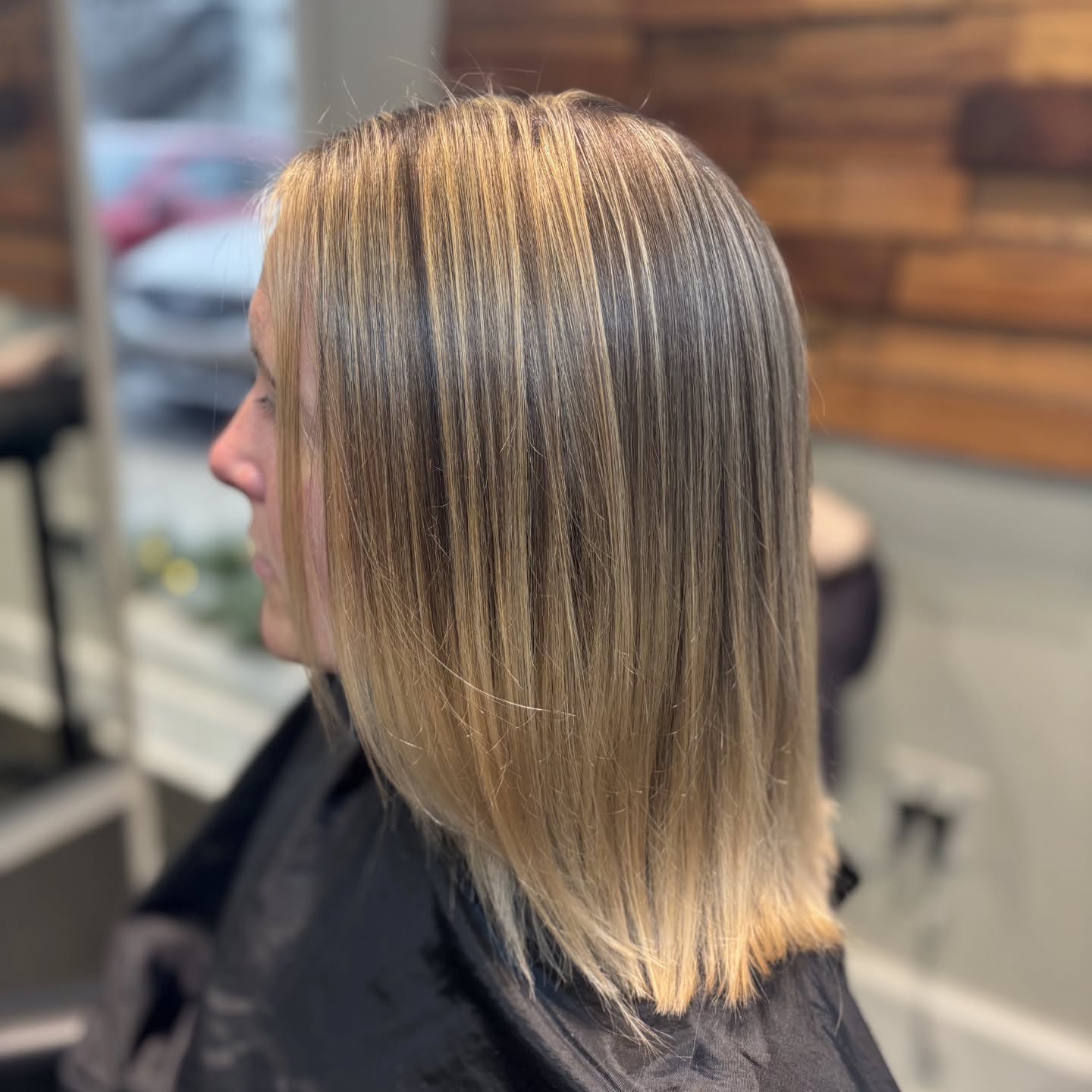 Brightened just the right amount with partial highlights for a fresh, sun-kissed glow.
Low-maintenance, natural, and perfect for keeping soft, beautiful dimension.
Work by Karina
Call us to book your appointment or book through the link in bio?
? 410-558-0047
#babyhighlights #sunkissedhair #softblonde #lowlights #timoniumhair