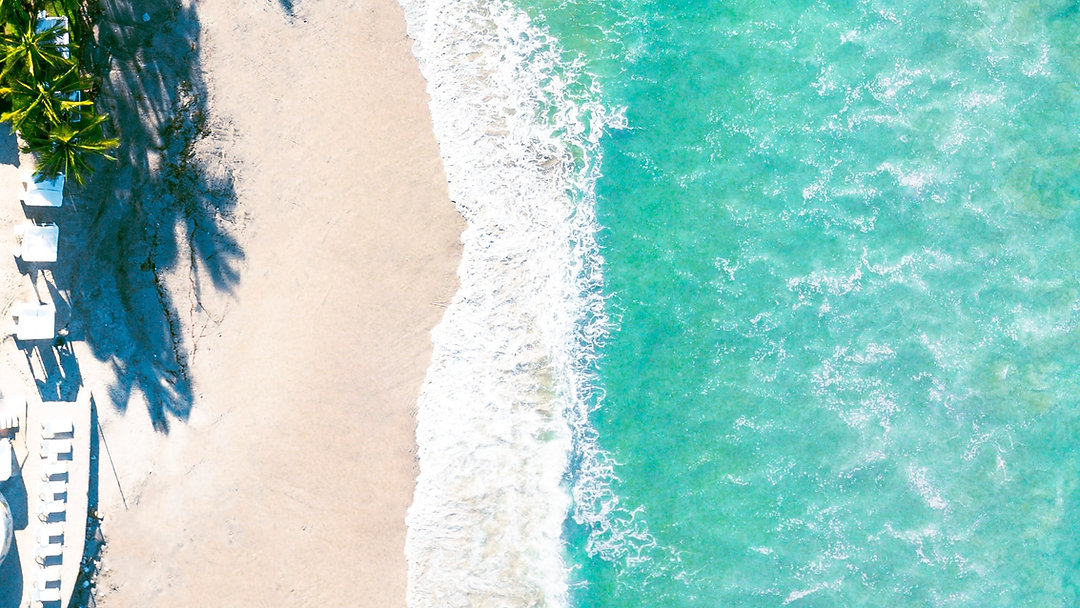 Sun, sand, and stress-free family fun! 🌴 Check our Top 10 Family-Friendly Hotels in Punta Cana — perfect for trips with kids (all-inclusive options, kids’ clubs, water parks and more). Link in Bio ✨ #FamilyTravel #PuntaCana #TravelWithKids #KidFriendlyResorts