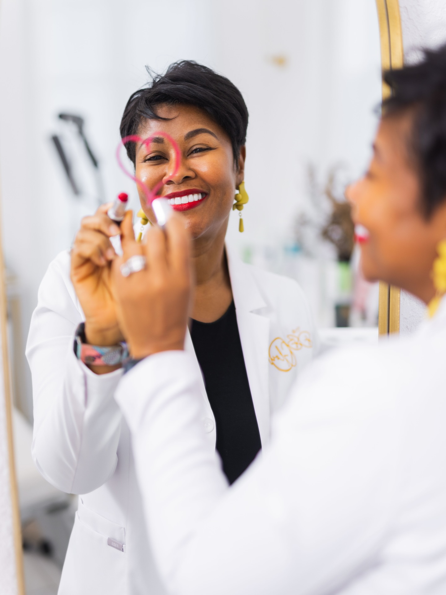 Valentine’s day love with @dbglowmd 💞😍
A glow that can be gifted! Treat yourself or someone special today!✨
#Locale #LocaleJamaica #CuratingCaribbeanCool #DBGlow