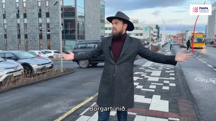 Væri góð hugmynd að bjóða ferðamönnum uppá salatsmökkun? Hvað með að nýta heilsuúrin betur og tengja vexti við stress í samfélaginu?
@kristinnhilmarsson, sjálfbærnisérfræðingur Festu, hitti nokkra lykilaðila aðildarfélaga Festu til að kynna framúrstefnulegar hugmyndir sínar fyrir rekstur fyrirtækja. Viðbrögðin voru.... ja, allskonar ?
Umbreyting er ákvörðun, og getur byrjað á einni hugmynd!
(Þetta er fyrri hluti Janúarráðstefnu-sprells ?)