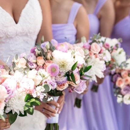 Did you get engaged during this winter season? ?
Congratulations! When you’re ready to talk florals, we’re here to help. We bring decades of experience, local love, and a deep passion for beautiful blooms.
? We are currently booking 2026–2027 weddings now (link in bio).
#mayflowersflorist #wisconsinweddingflorist #floristinbrookfieldwisconsin #bridalbouquetinspo #weddingpartyflorals