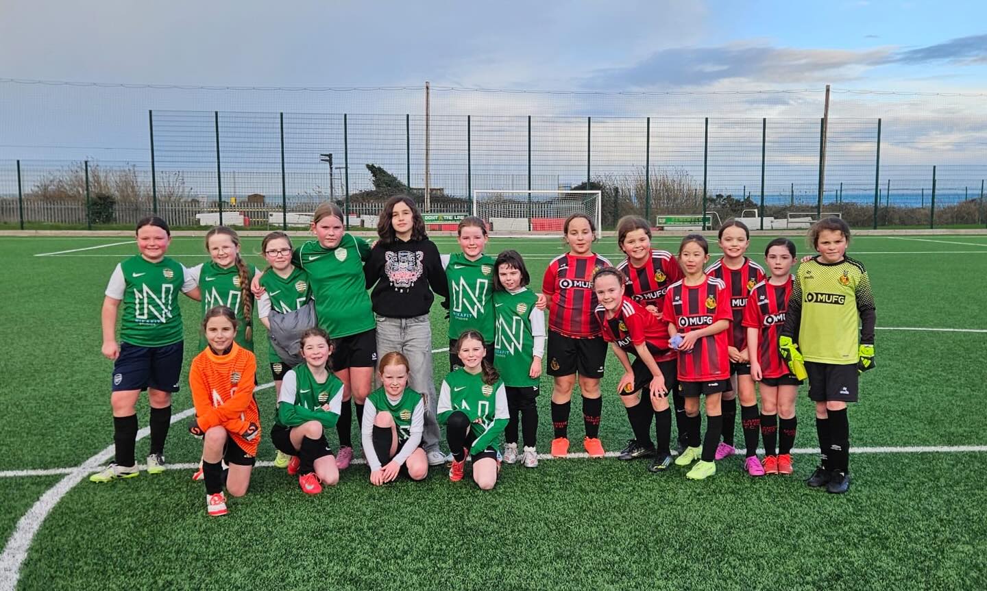 Battle of the Dart Terminus today as our U10.1 girls welcomed @malahideunitedafc to Woodlands ⚽️
A really entertaining, end-to-end game with plenty of great football on show. Super performance from both teams. ????