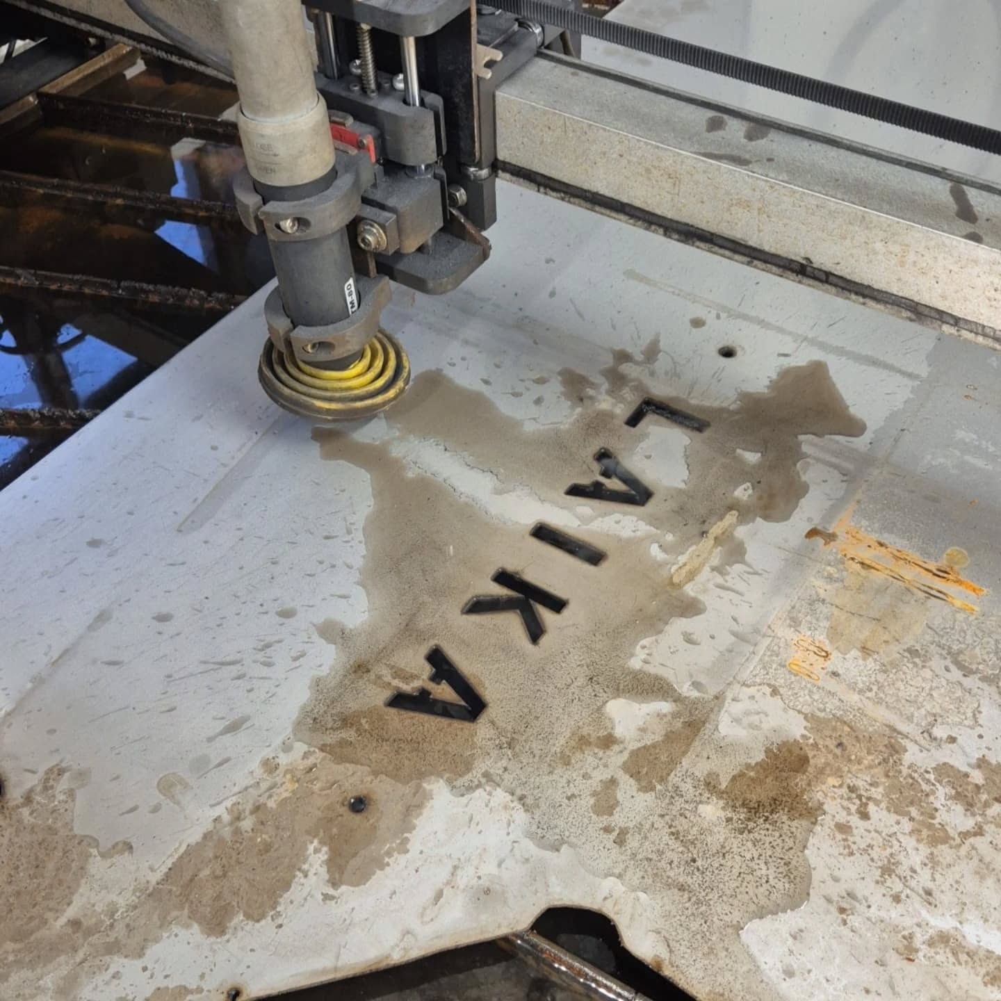 Small weekend project, made the dog happy
Stainless 304 plasma cut food/water holder with her name cut out
#cncplasma #happydog #stainless