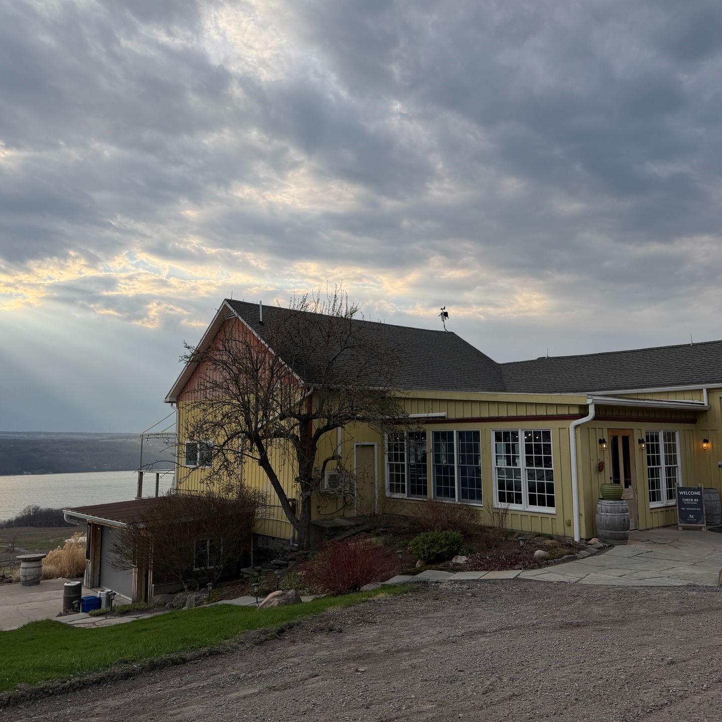 Sometimes the sun is so beautiful when it shines through dark and cloudy skies! This evening, we felt like it was beaming down directly on our tasting room.
Come enjoy the view and get a taste of our hospitality for yourself! We're open daily 11:00 AM to 6:00 PM.