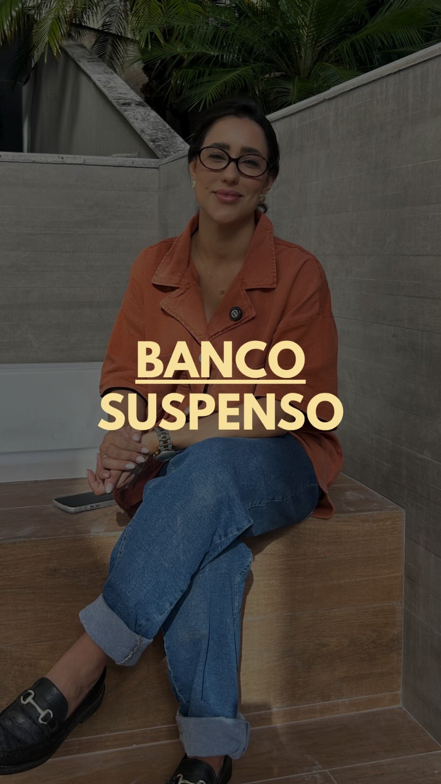 Por trás de toda estética, sempre existe uma parte técnica.
E esse banco suspenso é a prova disso.
O que parece simples no resultado final
exige planejamento, conhecimento e uma execução precisa.
Aqui na Visar, a gente acredita que não basta ser bonito.
Precisa ser bem pensado, bem executado e, principalmente, viável.
Porque com a equipe certa e conhecimento técnico,
o que está no projeto realmente sai do papel com excelência.
No vídeo eu te mostro mais detalhes desse banco
e explico como ele foi feito na prática.
E me conta… você teria um banco assim na sua casa?