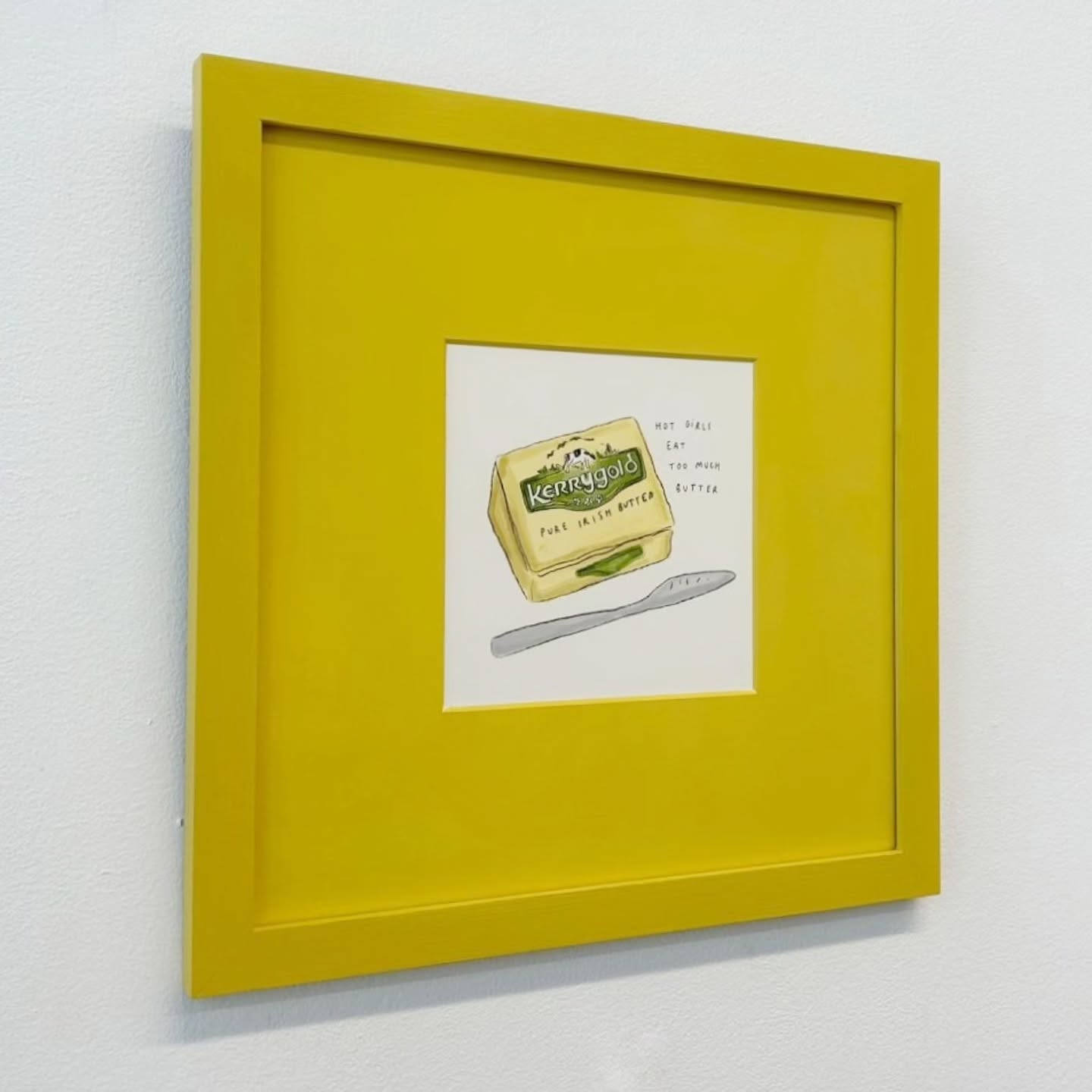Butter colour drench! This @laurenemmettart print has been given the hand-finish treatment with a matching yellow frame and mount ? ?
#westlondonframing #bespokeframing #colourdrenchedframe #LaurenEmmettArt #artprint