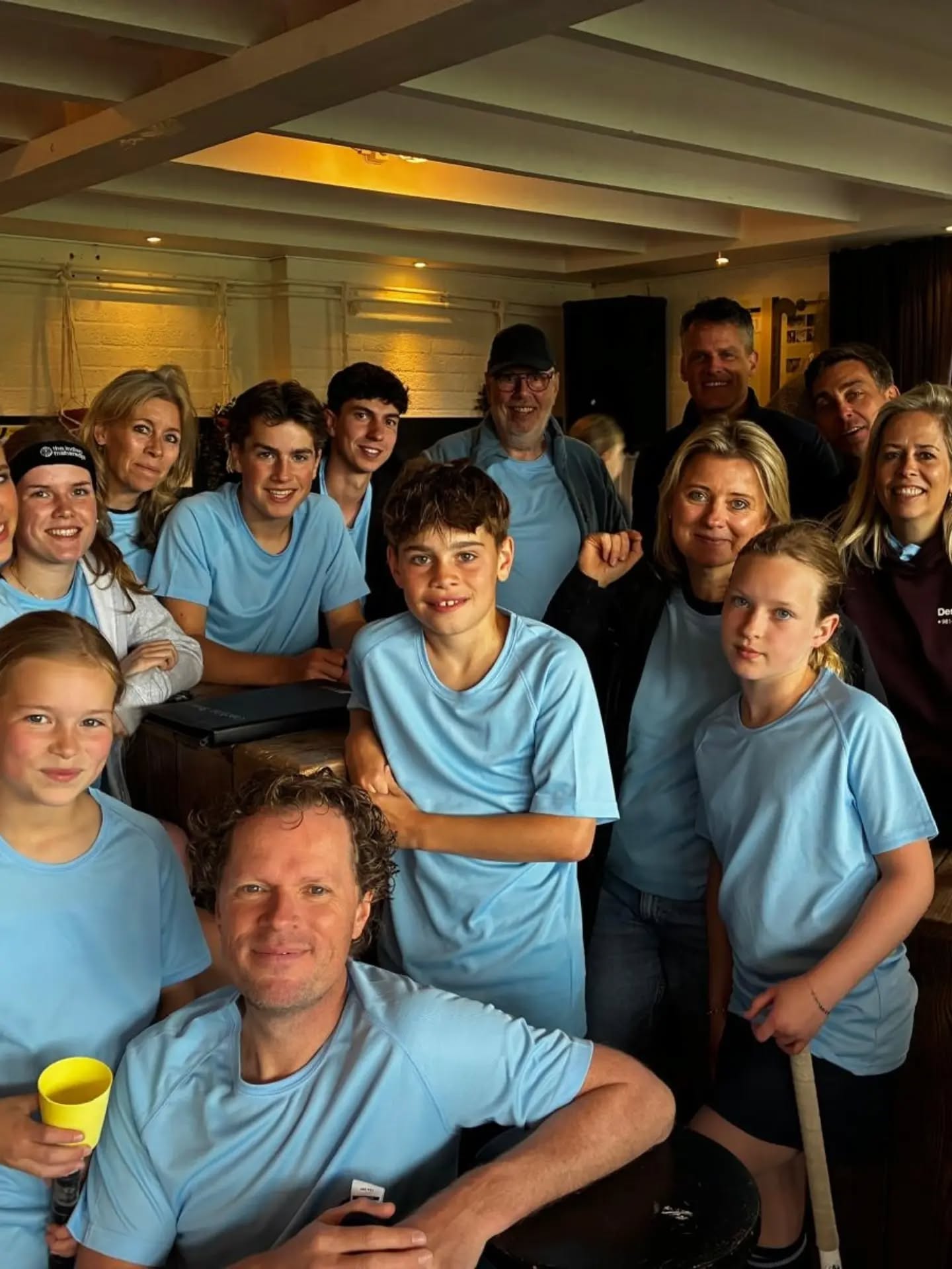 Wat een fantastische dag!
Het de Zwaan Familie toernooi. Dit jaar een record aantal deelnemers.
@tapperijdezwaan super bedankt voor het mede mogelijk maken van deze dag!