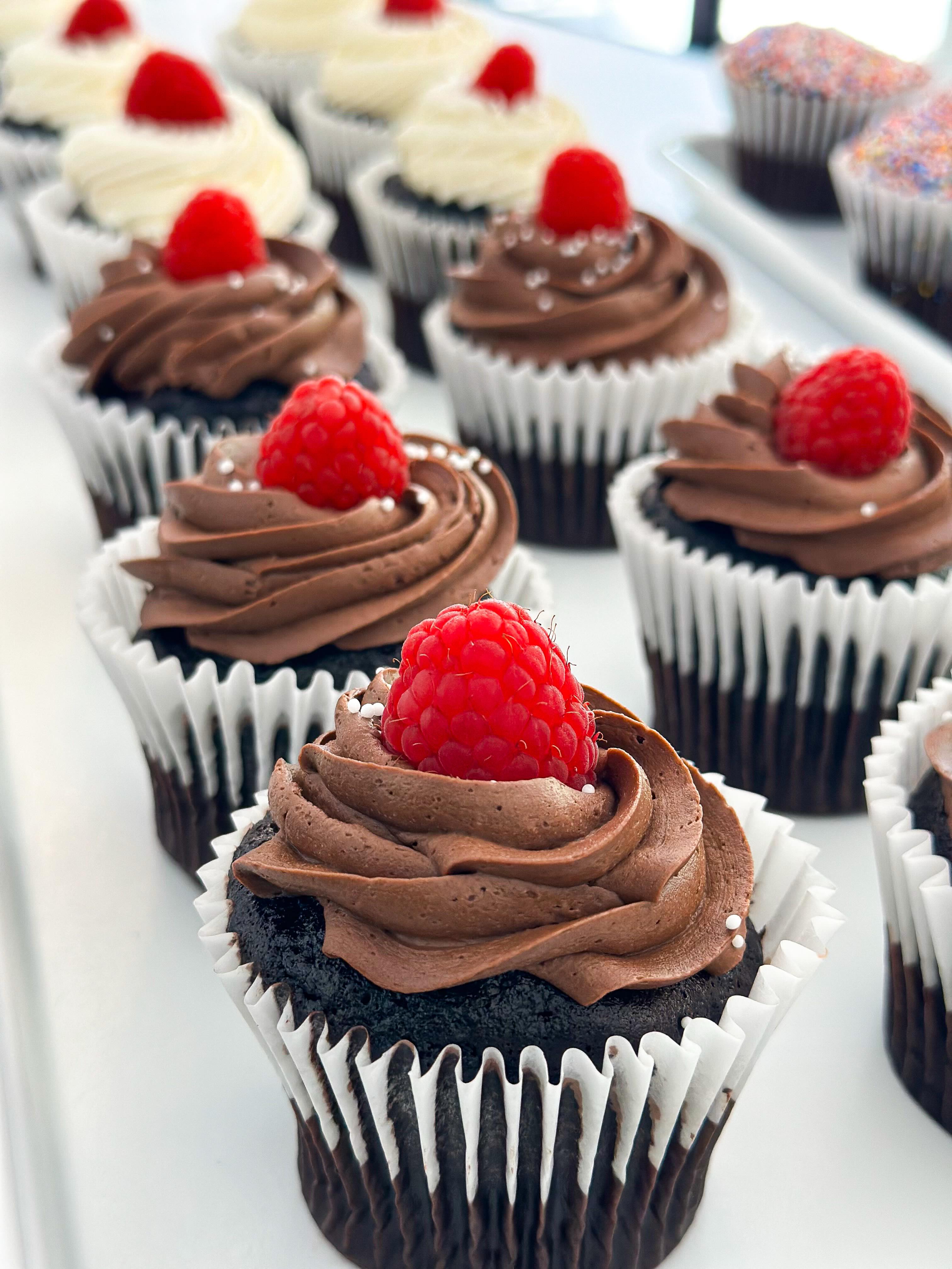 Try our Cupcake Flavor of the Month! Taste our Chocolate Raspberry Filled Cupcakes with Chocolate or Vanilla Buttercream!
Grab them at the Difabios Bakery connected to the Media Bean Cafe! And don’t forget to grab the Dot Cupcakes in the month of June!
Brunch, Farm-to-table BYOB, coffee, smoothies, baked goods, & more... ✨
Breakfast & Lunch Hours: Tuesday-Friday 7am-3pm, Saturday & Sunday 8am-3pm
Dinner Hours: Thursday-Saturday 4:30-8pm
Address: 204 S Newtown Street Rd Newtown Square, PA ?
Phone Number: 610-755-3559 ?
Website: mediabeancafe.com ?️
Make your dinner reservations online! If you have any questions, feel free to email cas@difabiosevents.com for more information!
Available on Uber Eats, Door Dash, and Grubhub ?
Don’t forget- We are located next to DiFabio’s Bakery! Perfect for any dessert needs! ?
#MediaBeanCafe #DinnerInspo #FarmToTable #SeasonalMenu #BYOBdining