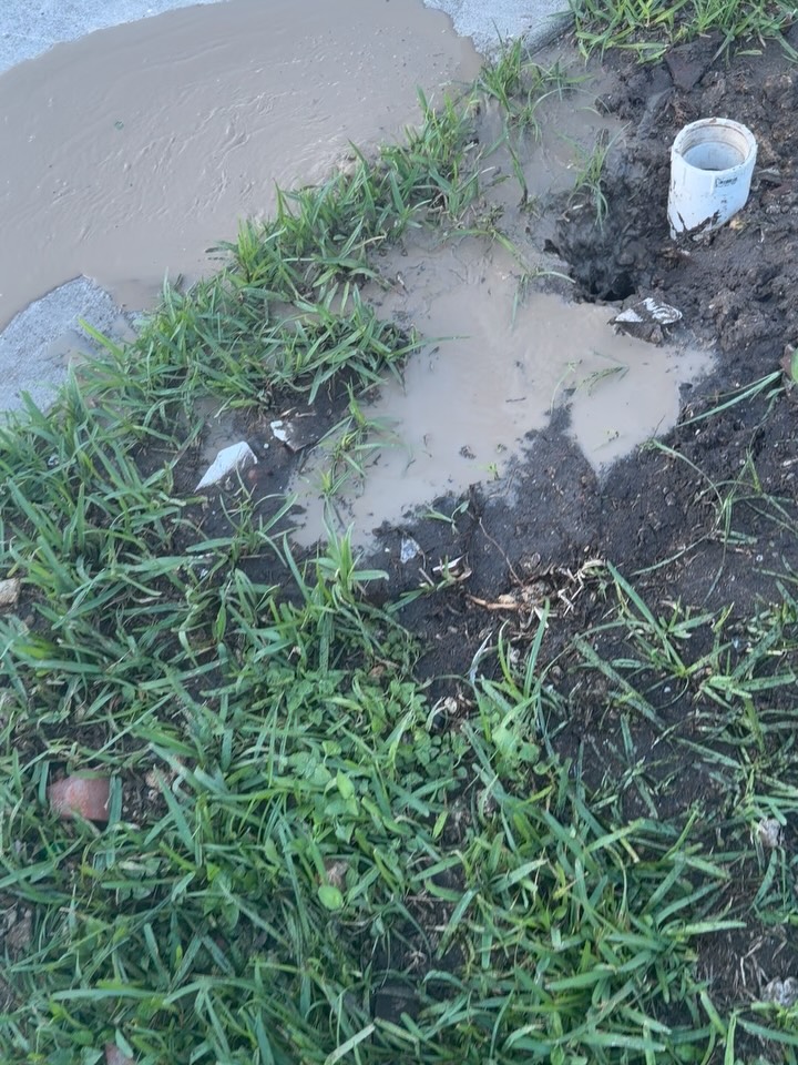 ? Slow drains or recurring backups? It may not just be a clog.
During this septic tank pump-out, our team performed hydro jetting to clear a blocked sewer line. Once the blockage was removed, water escaping under pressure revealed a hidden problem beneath the surface.
➡️ Swipe to see the damaged sewer line.
? Hidden sewer line damage exposed.
The clog had been masking a failed PVC sewer pipe. Clearing the line allowed us to identify the true cause of the backup so the customer can move forward with the proper sewer line repair instead of treating the symptom.
Routine septic maintenance and hydro jetting don’t just restore flow—they can uncover problems before they become costly emergencies.
?️ Hablamos Español
? Serving Miami-Dade & Broward
? Same & Next-Day Availability
? Call Champion Septic today!
We’re thorough. We’re dependable. We’re Champion.