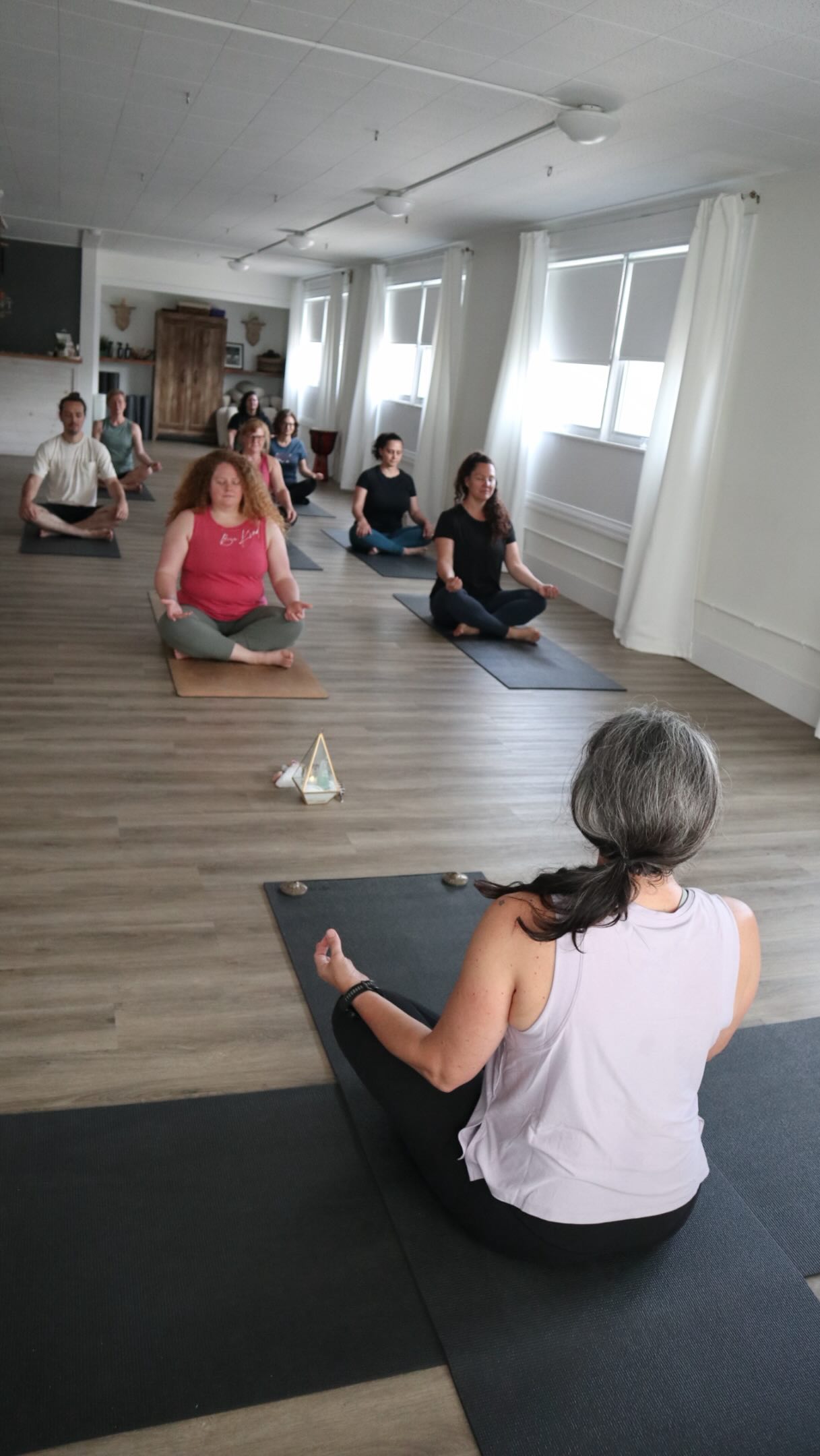 Okay, vote in the comments, who do we think won this challenge?? ?✨
.
.
.
.
.
.
#yoga #yogastudio #yogainstructor #saultstemarie #algoma