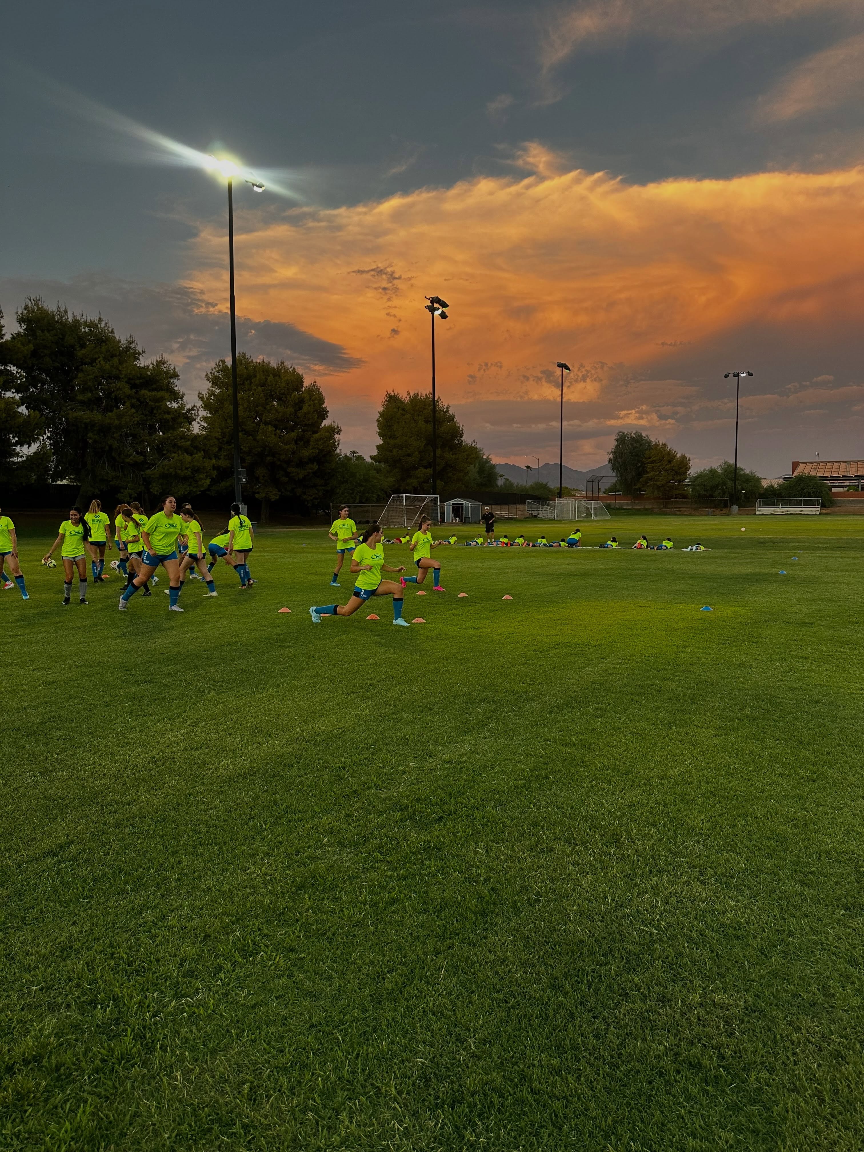 Great first week back at training for some of our teams! ? ⚽️ New season. New strength. Same Rush mentality!
EFFORT. ATTITUDE. INTENSITY.
Bands on. Work in. We are back!! ? ⚪️ #TheRushWay #PhoenixRushSoccer #EffortAttitudeIntensity